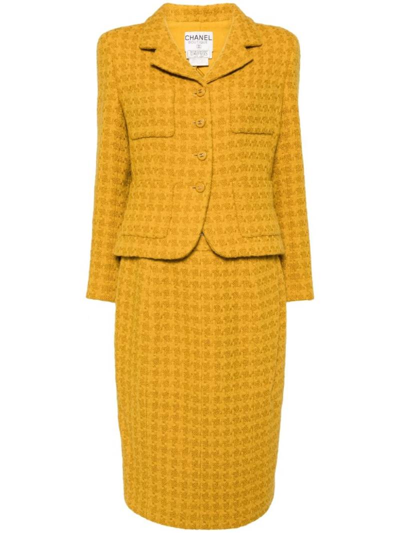 CHANEL Pre-Owned 1995 houndstooth tweed skirt suit - Yellow von CHANEL Pre-Owned