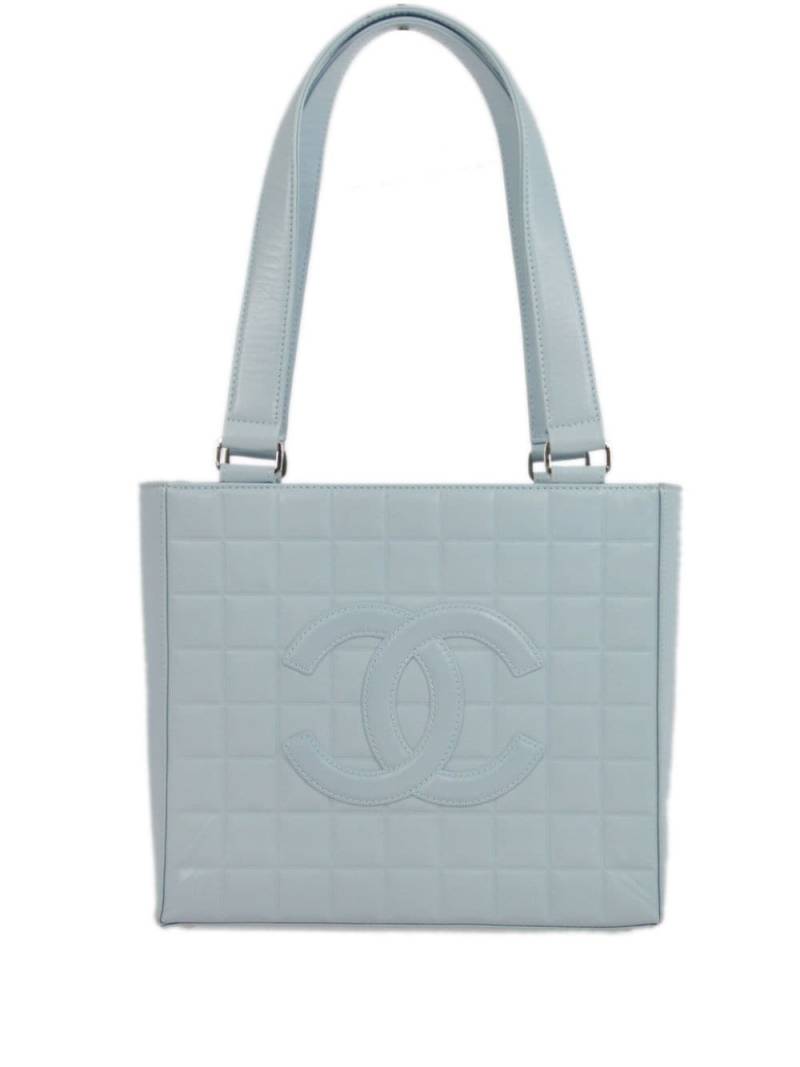 CHANEL Pre-Owned 2002 Choco Bar tote bag - Blue von CHANEL Pre-Owned