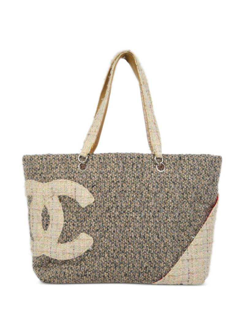 CHANEL Pre-Owned 2005 Cambon bouclé tote bag - Neutrals von CHANEL Pre-Owned
