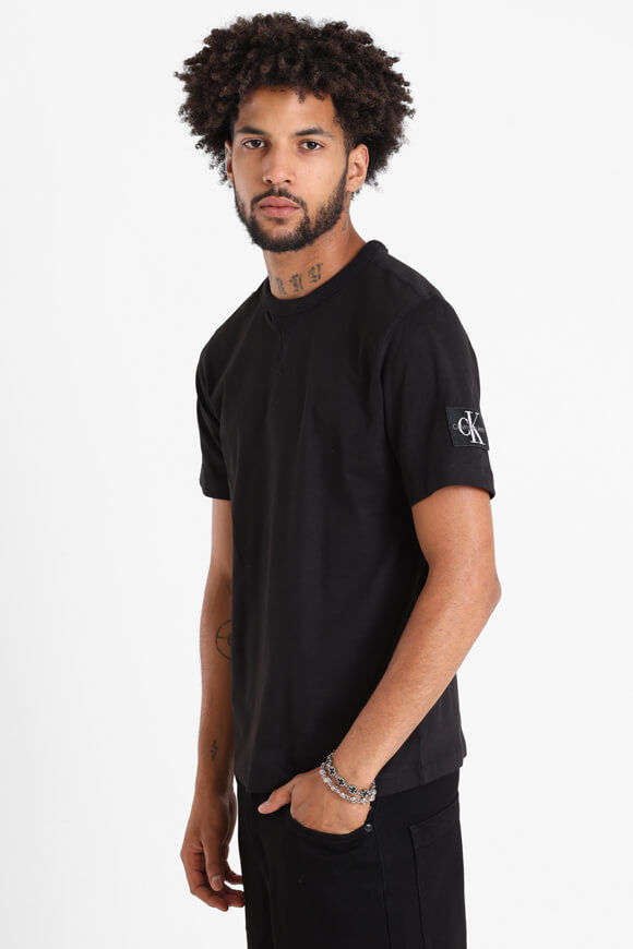 Calvin Klein Jeans Badge T-Shirt | Black | Herren  | S von Calvin Klein Jeans