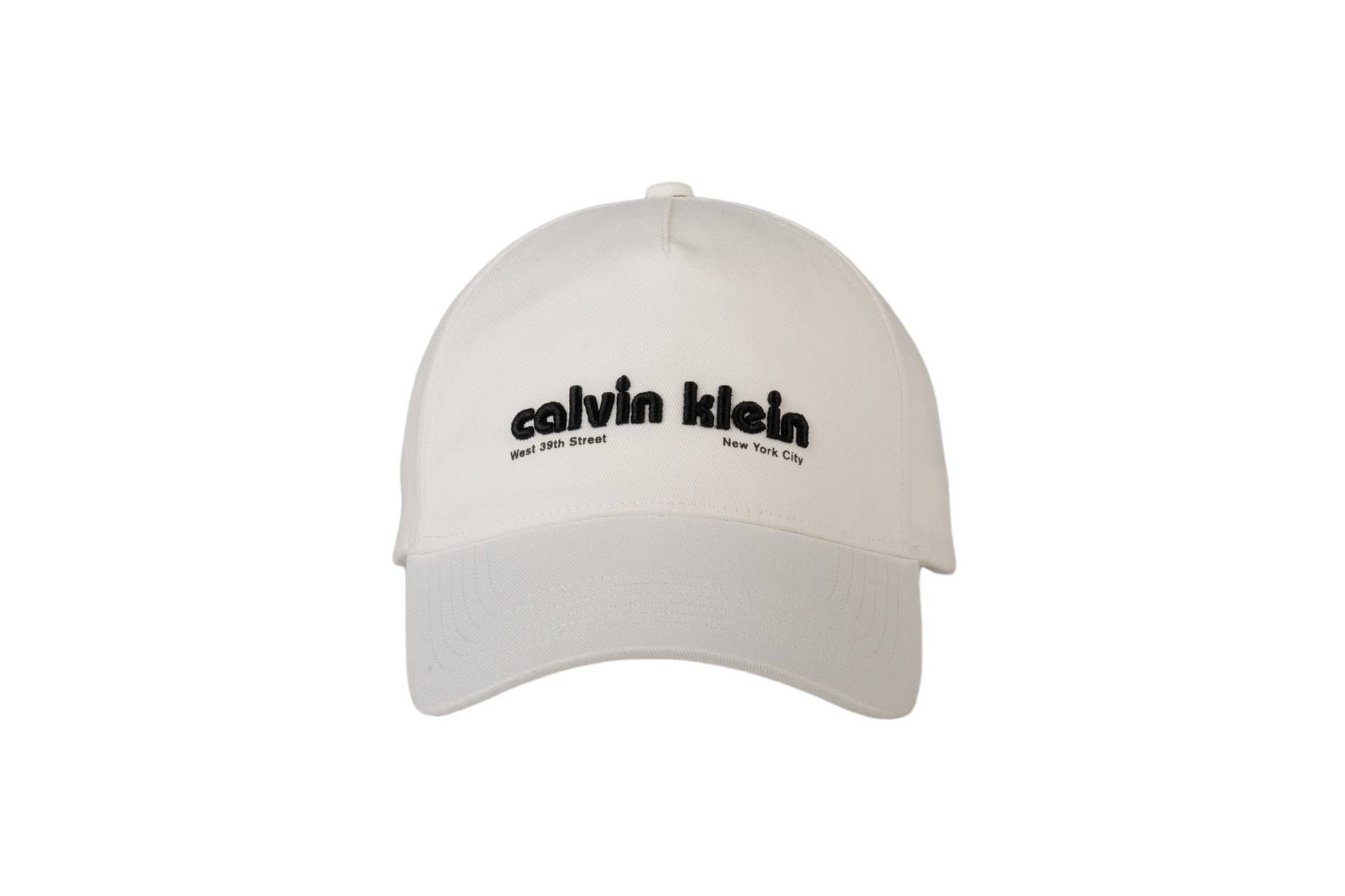 Calvin Klein Jeans Baseball Cap »6 PANEL SSNL GRAPHIC NYL CAP«, Mit festem Schirm von Calvin Klein Jeans