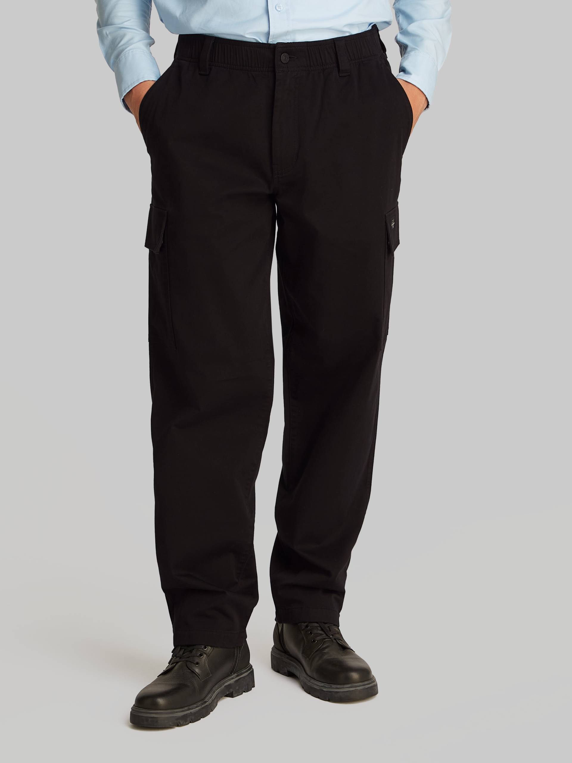 Calvin Klein Jeans Cargohose »REGULAR STRAIGHT CARGO«, mit Logoprägung Calvin Klein Jeans Cargohose »REGULAR STRAIGHT CARGO«, mit Logoprägung von Calvin Klein Jeans
