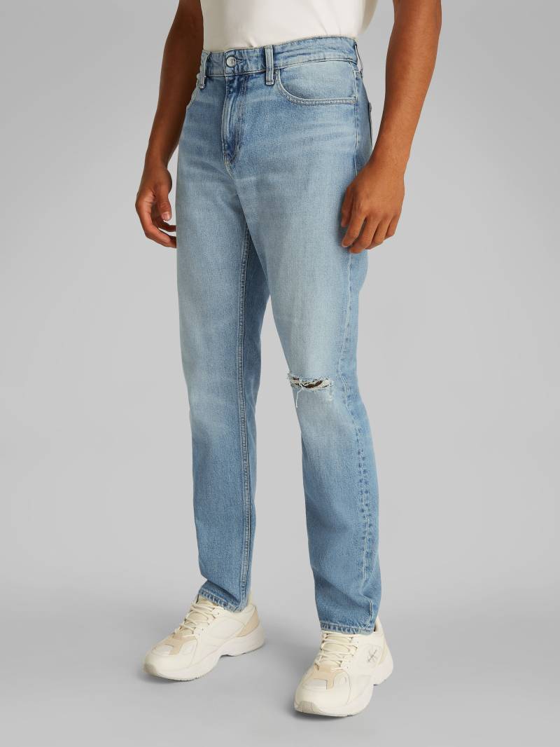 Calvin Klein Jeans Destroyed-Jeans »SLIM TAPER«, in hellblauer Waschung von Calvin Klein Jeans