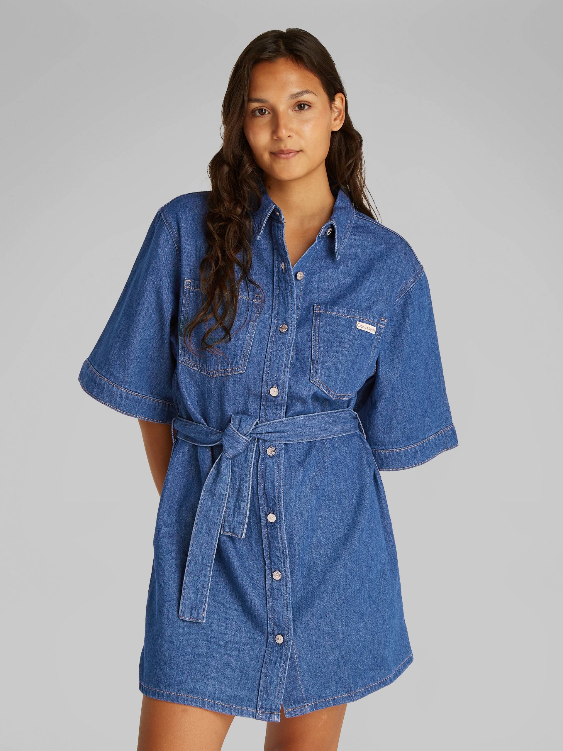 Calvin Klein Jeans Jeanskleid »LINEN BOXY BELTED SHIRT DRESS«, mit Kimonoärmeln Calvin Klein Jeans Jeanskleid »LINEN BOXY BELTED SHIRT DRESS«, mit Kimonoärmeln von Calvin Klein Jeans