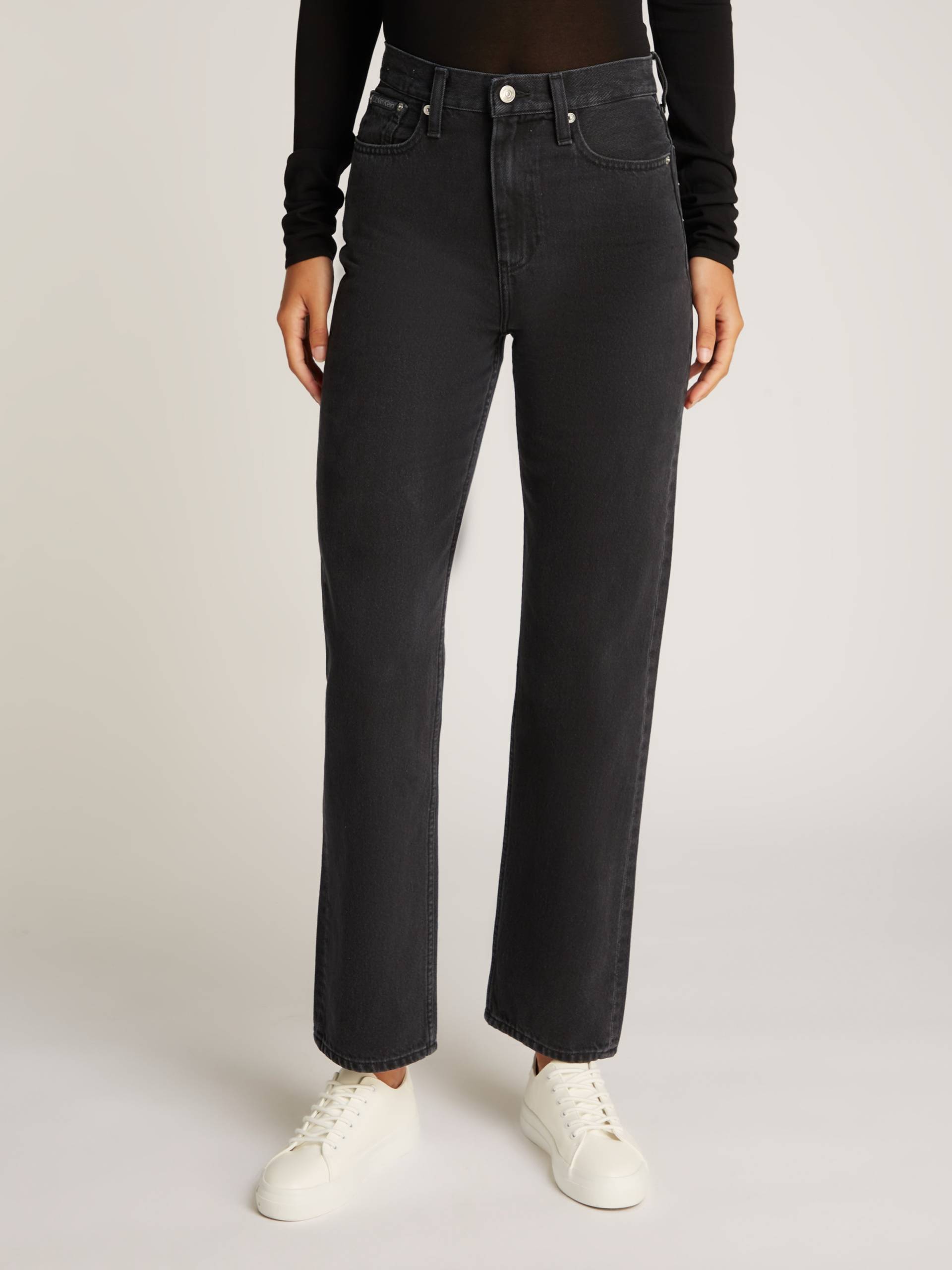 Calvin Klein Jeans Mom-Jeans »HIGH RISE STRAIGHT«, leichte Stoned wash Optik, mit Coinpocket Calvin Klein Jeans Mom-Jeans »HIGH RISE STRAIGHT«, leichte Stoned wash Optik, mit Coinpocket von Calvin Klein Jeans