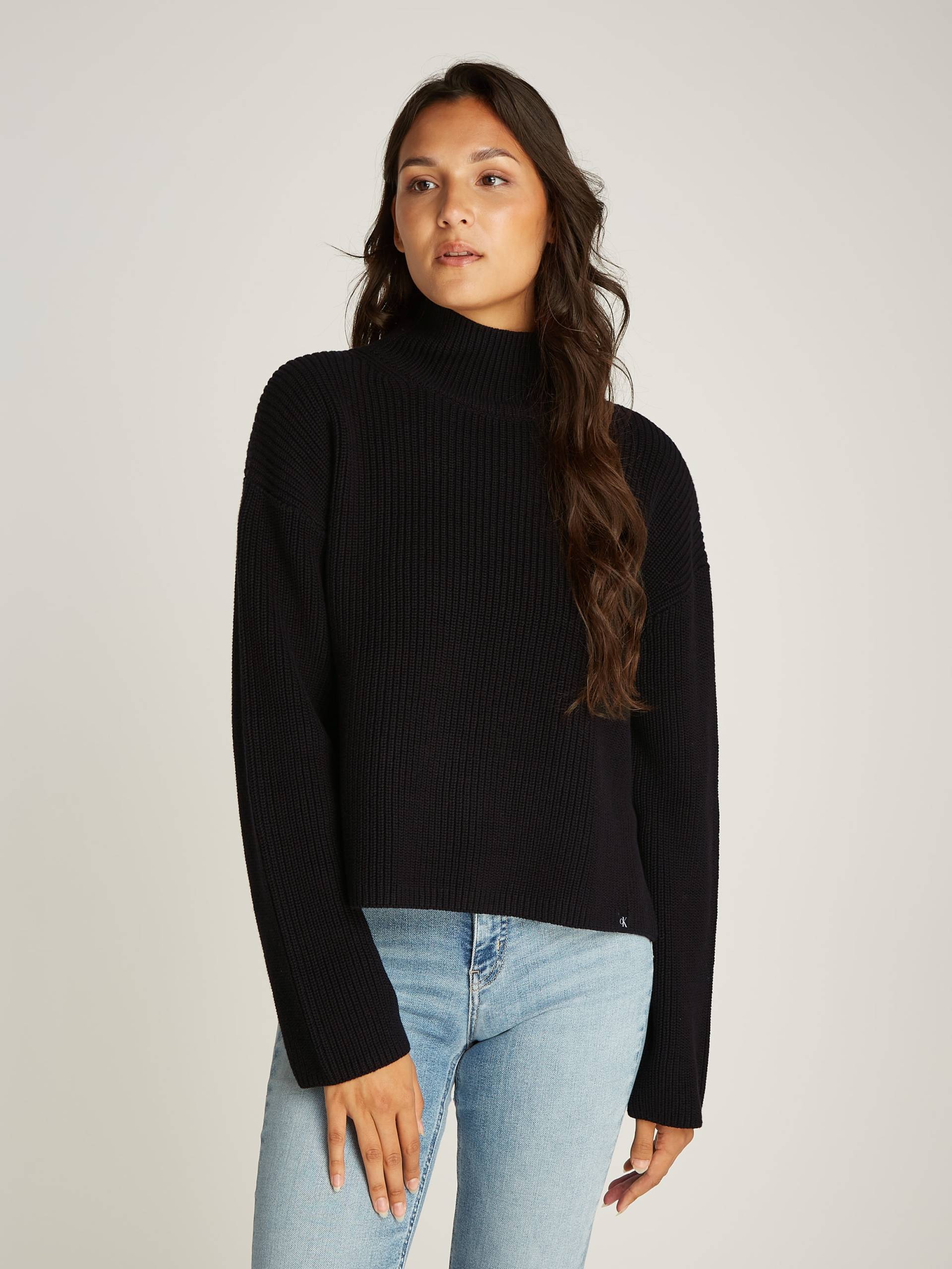 Calvin Klein Jeans Rollkragenpullover »CHUNKY LOOSE HIGH NECK SWEATER«, mit Logopatch Calvin Klein Jeans Rollkragenpullover »CHUNKY LOOSE HIGH NECK SWEATER«, mit Logopatch von Calvin Klein Jeans
