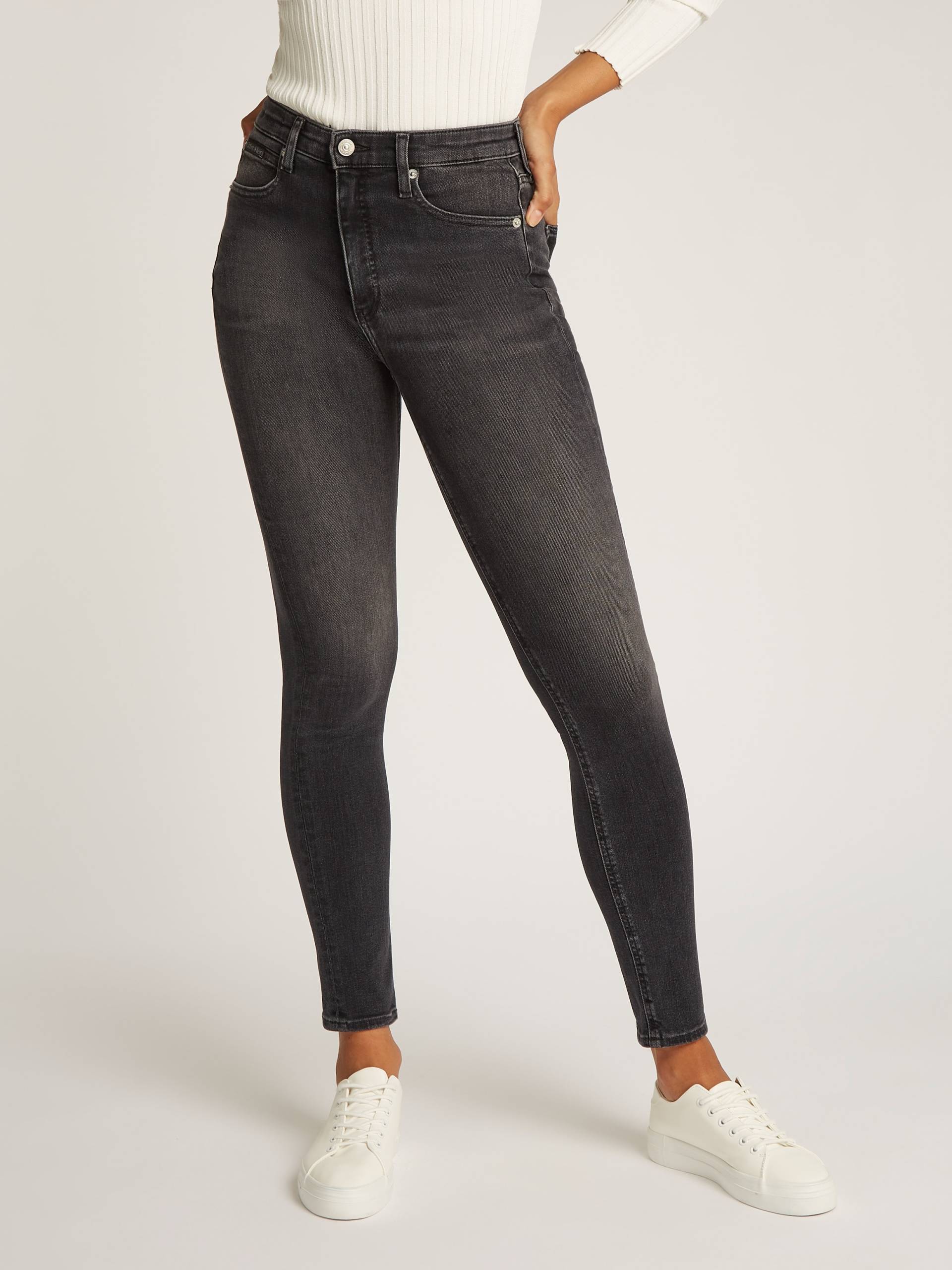 Calvin Klein Jeans Skinny-fit-Jeans »HIGH RISE SKINNY«, mit Coinpocket, leichte Stoned wash Optik Calvin Klein Jeans Skinny-fit-Jeans »HIGH RISE SKINNY«, mit Coinpocket, leichte Stoned wash Optik von Calvin Klein Jeans