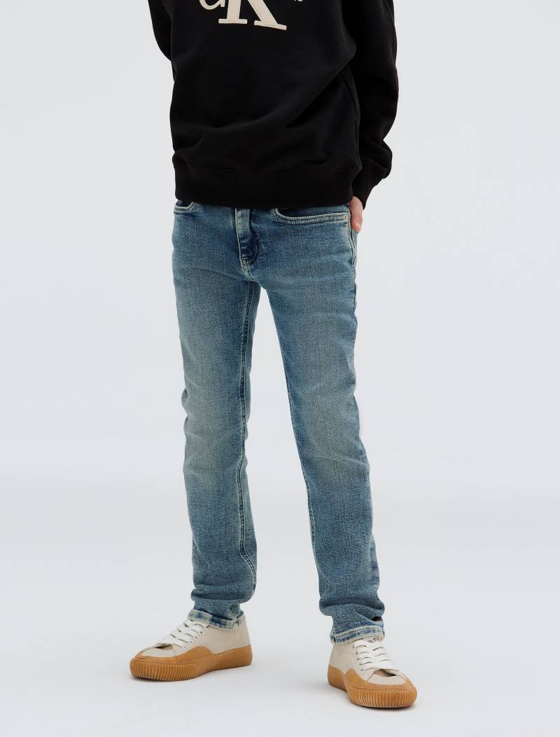 Calvin Klein Jeans Slim-fit-Jeans »SLIM NEW MID BLUE PWS«, für Kinder bis 16 Jahre, in cooler Waschung von Calvin Klein Jeans