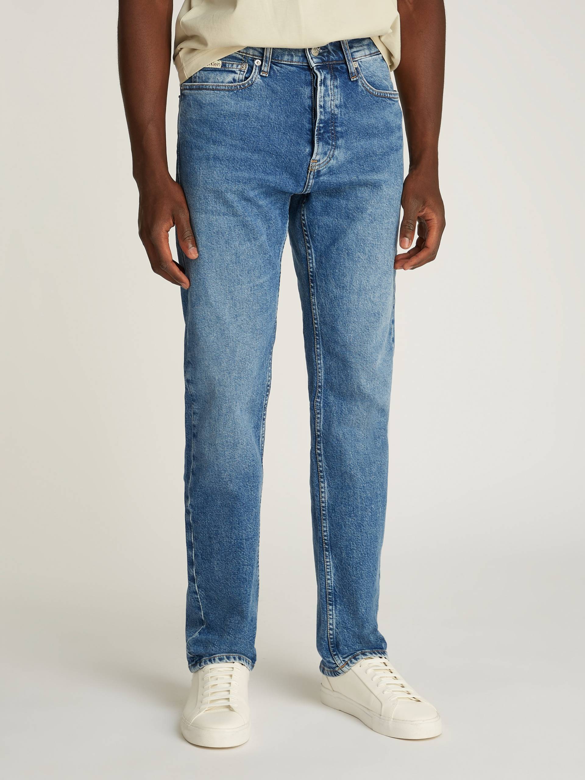 Calvin Klein Jeans Straight-Jeans »STANDARD STRAIGHT«, im 5-Pocket-Style Calvin Klein Jeans Straight-Jeans »STANDARD STRAIGHT«, im 5-Pocket-Style von Calvin Klein Jeans