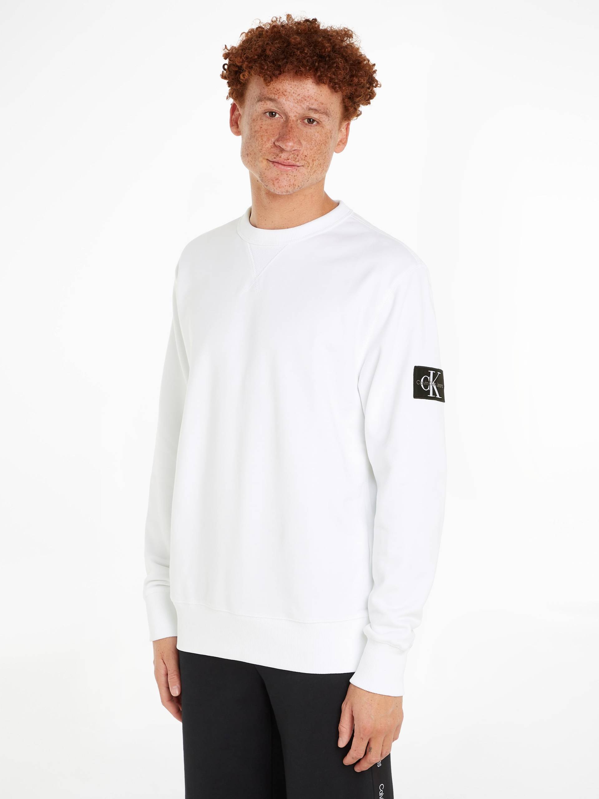 Calvin Klein Jeans Sweatshirt »BADGE CREW NECK«, mit Logopatch Calvin Klein Jeans Sweatshirt »BADGE CREW NECK«, mit Logopatch von Calvin Klein Jeans