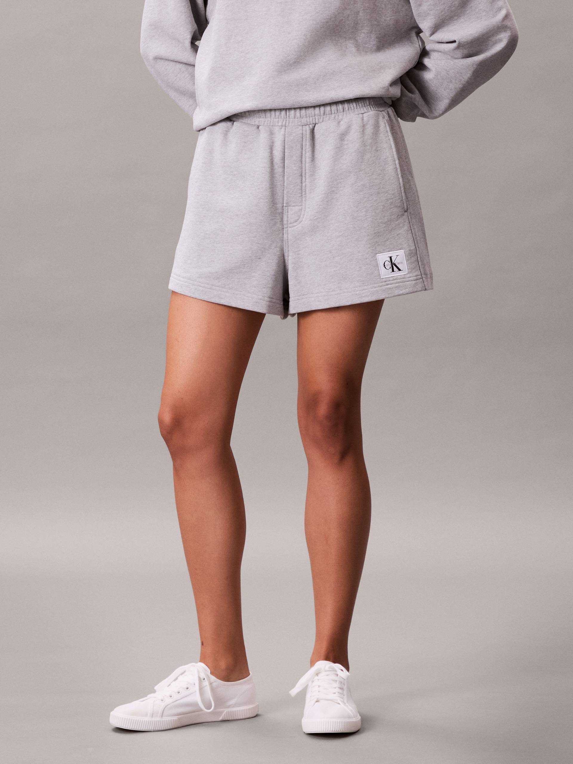 Calvin Klein Jeans Sweatshorts »A - FRNCH TRRY BDG L«, Mit elastischem Bund Calvin Klein Jeans Sweatshorts »A - FRNCH TRRY BDG L«, Mit elastischem Bund von Calvin Klein Jeans