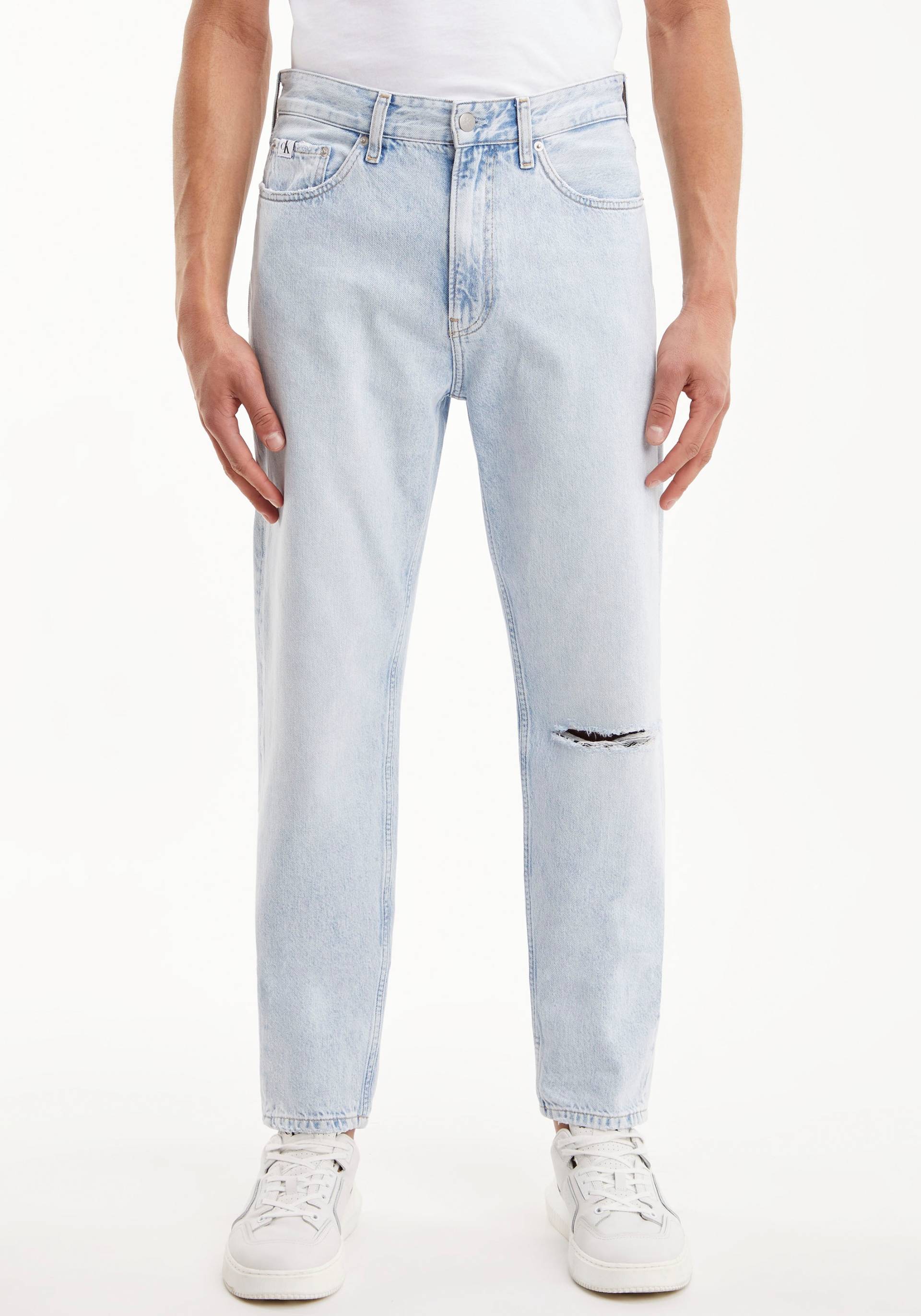 Calvin Klein Jeans Tapered-fit-Jeans »REGULAR TAPER«, mit Calvin Klein Leder-Badge von Calvin Klein Jeans