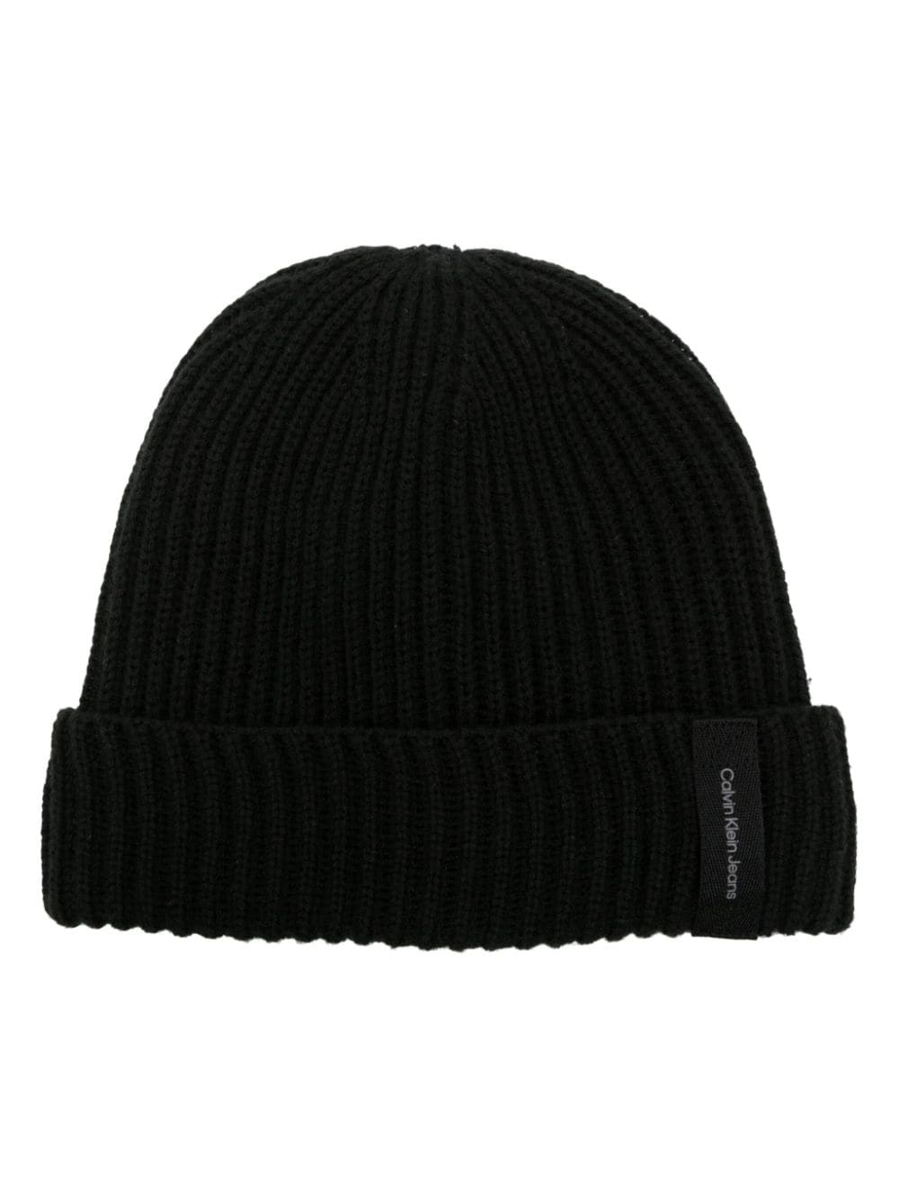 Calvin Klein Jeans logo-patch ribbed-knit beanie - Black von Calvin Klein Jeans