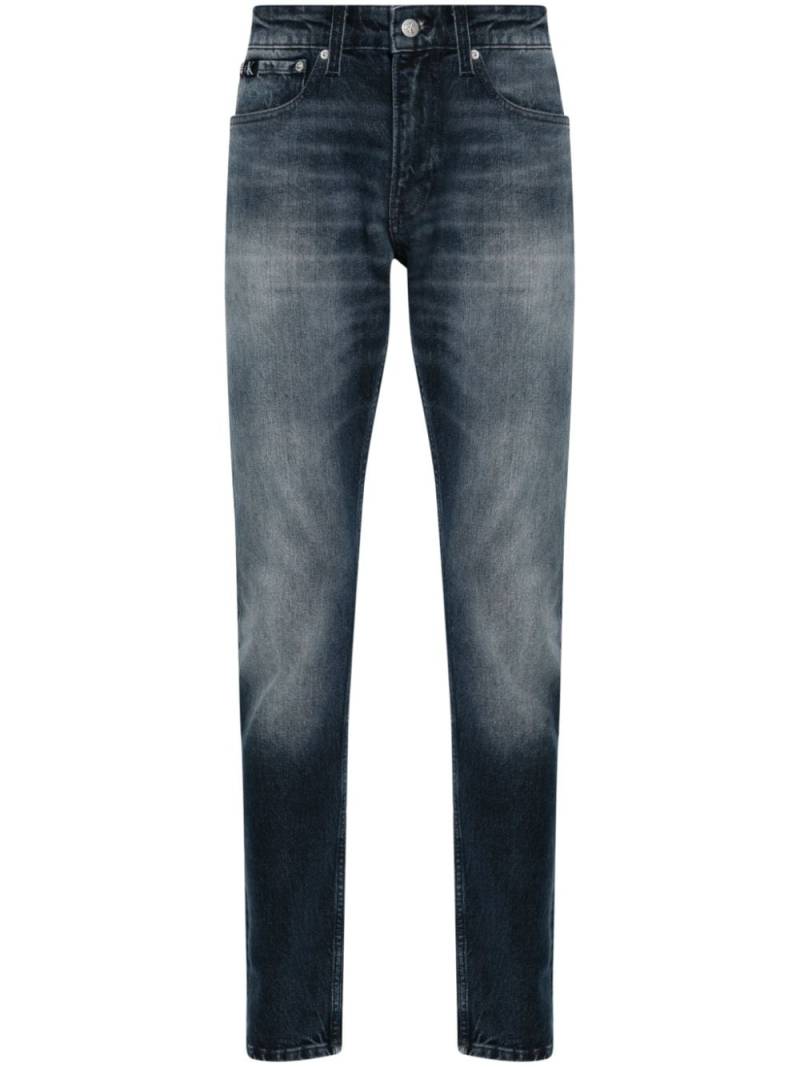 Calvin Klein Jeans mid-rise tapered-leg jeans - Blue von Calvin Klein Jeans