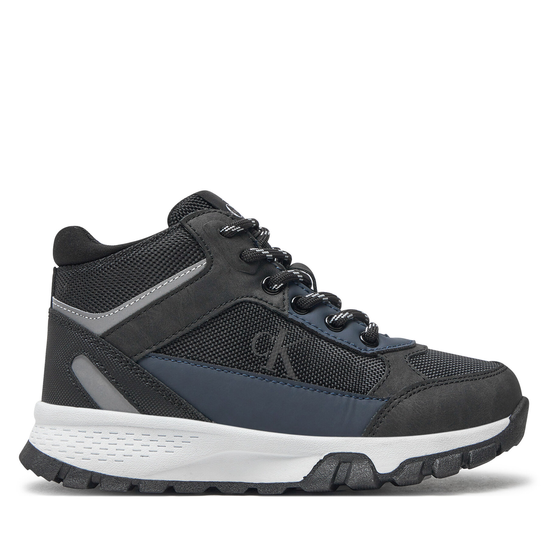 Sneakers Calvin Klein Jeans High Top Lace-Up Sneaker V3B9-81087-1492 M Schwarz Sneakers Calvin Klein Jeans High Top Lace-Up Sneaker V3B9-81087-1492 M Schwarz von Calvin Klein Jeans