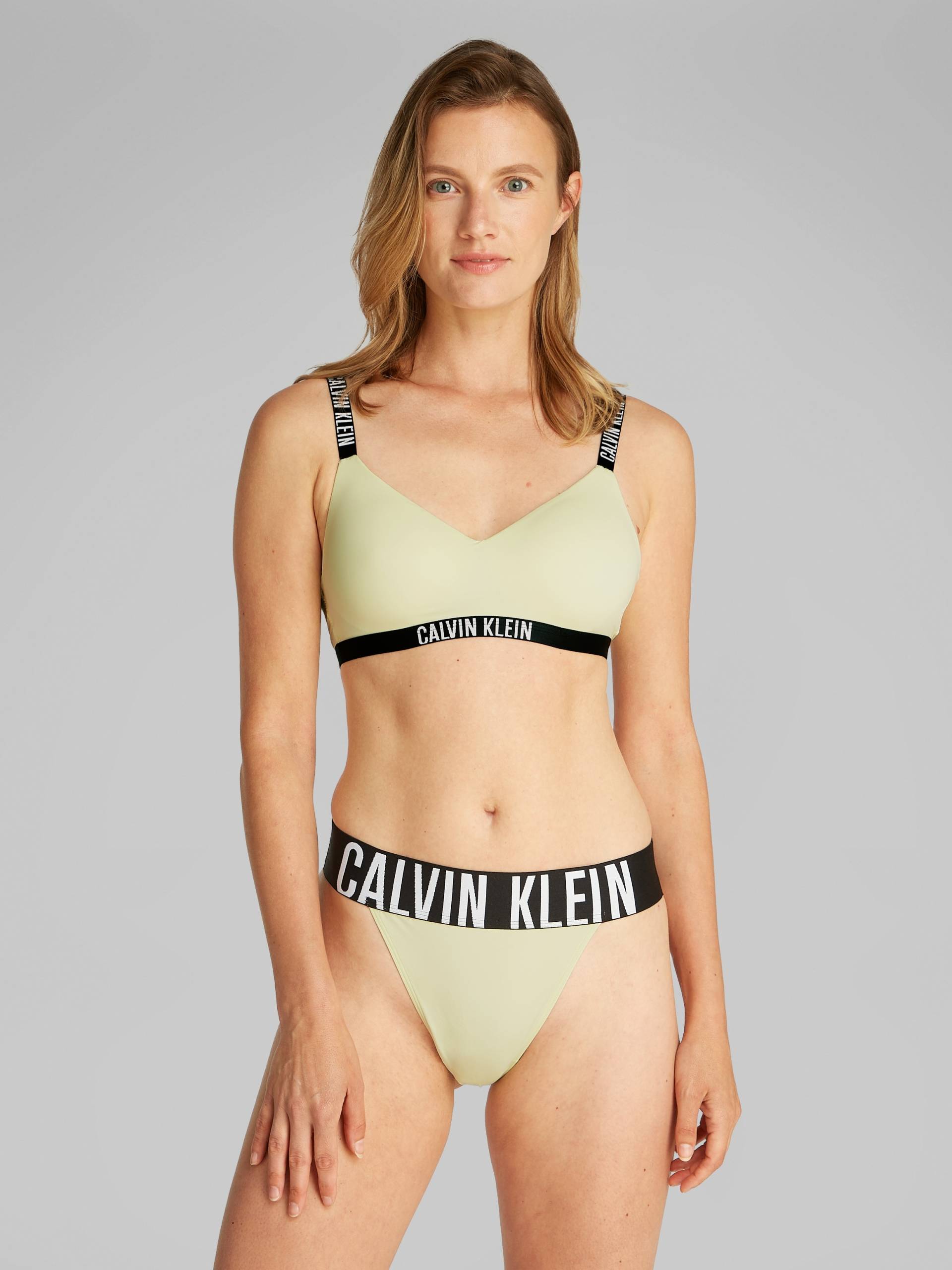Calvin Klein Underwear Bralette »LGHTLY LINED BRALETTE«, mit Logoschriftzügen Calvin Klein Underwear Bralette »LGHTLY LINED BRALETTE«, mit Logoschriftzügen von Calvin Klein Underwear