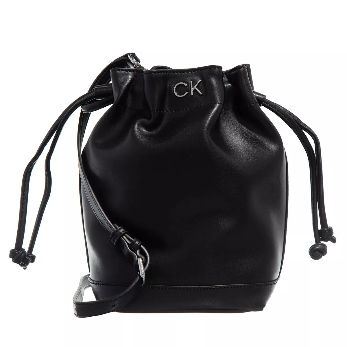 Calvin Klein Henkeltasche - Re-Lock Drawstring Bag Small - Gr. unisize - in Schwarz - für Damen von Calvin Klein