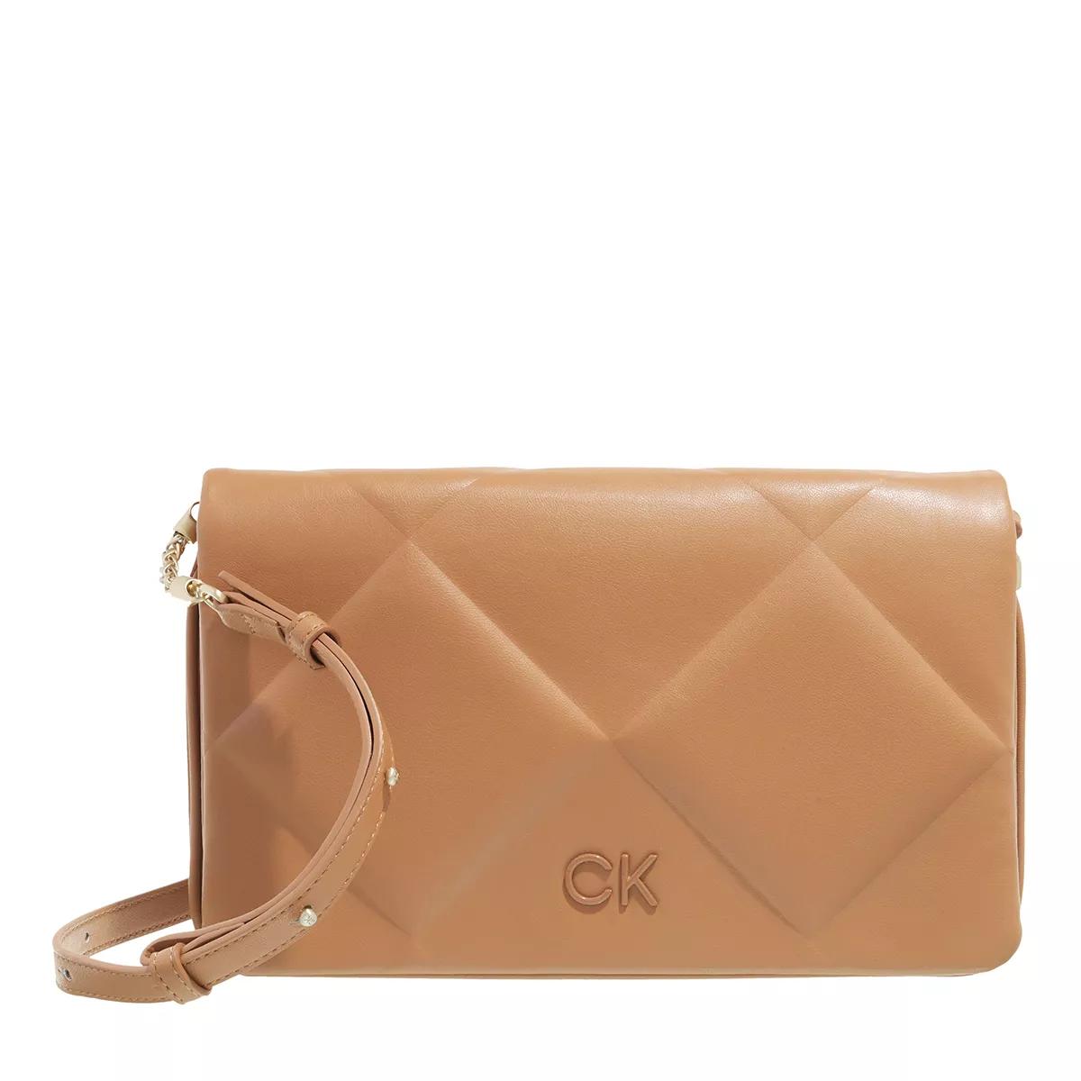 Calvin Klein Umhängetasche - Re-Lock Quilt Shoulder Bag - Gr. unisize - in Braun - für Damen von Calvin Klein