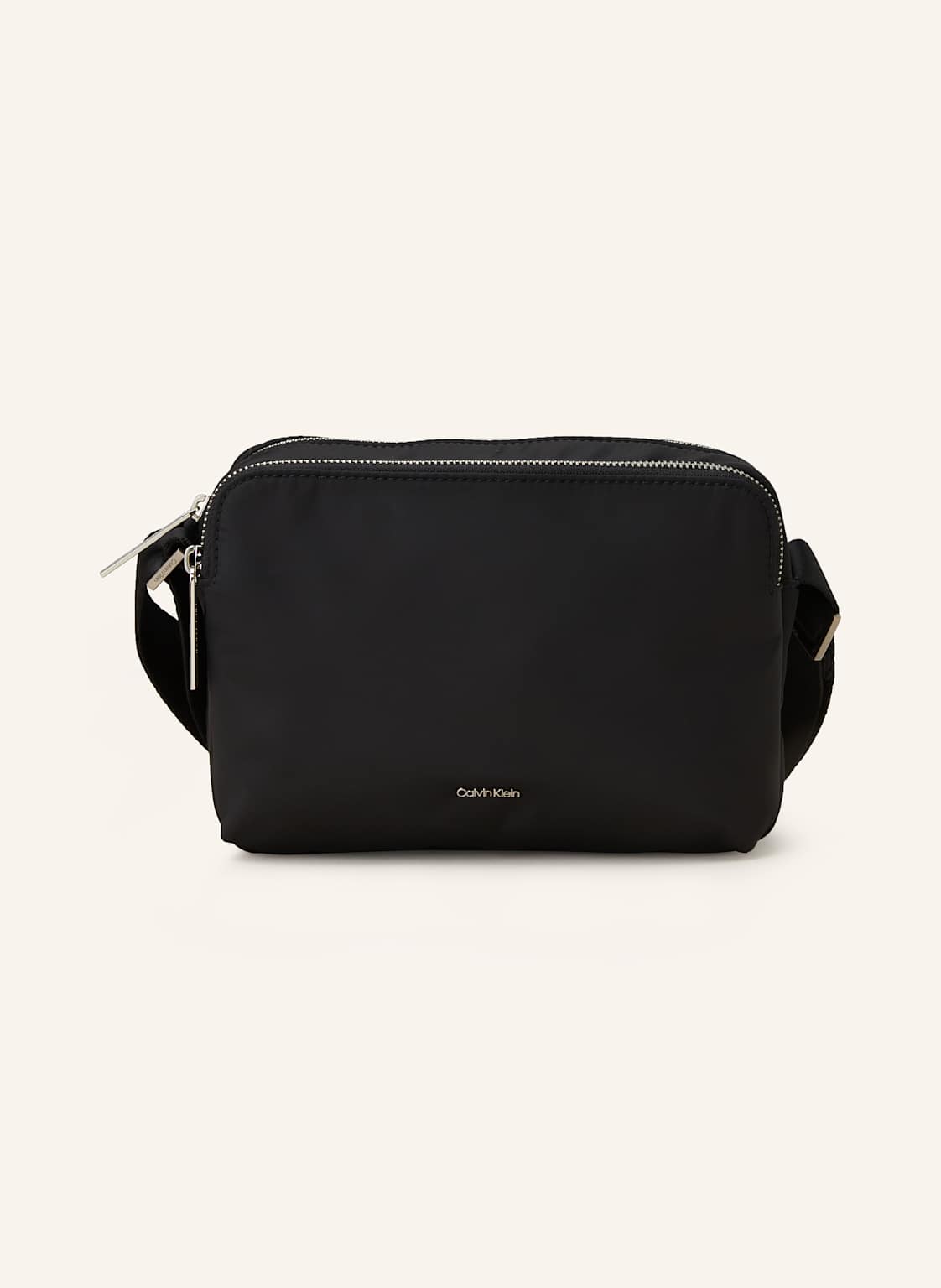 Calvin Klein Umhängetasche schwarz Calvin Klein Umhängetasche schwarz von Calvin Klein