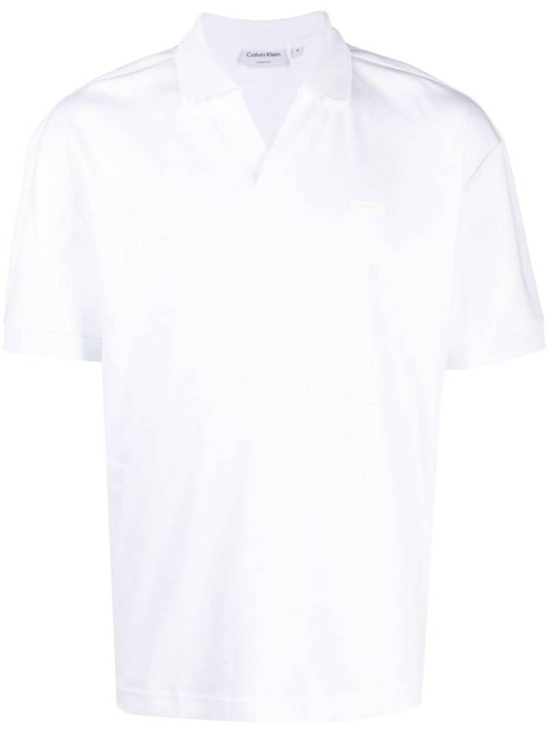 Calvin Klein logo-patch cotton polo shirt - White von Calvin Klein