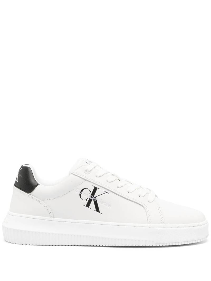 Calvin Klein logo-print low-top sneakers - White von Calvin Klein