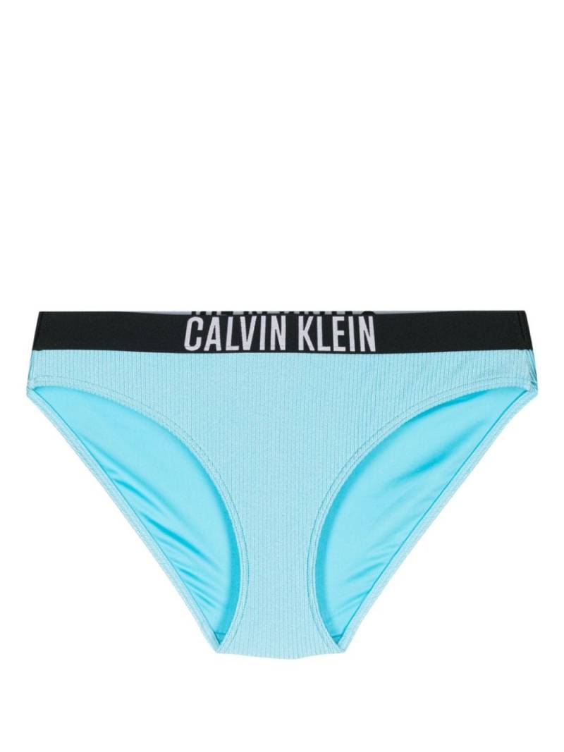 Calvin Klein logo-waistband ribbed bikini bottoms - Blue von Calvin Klein