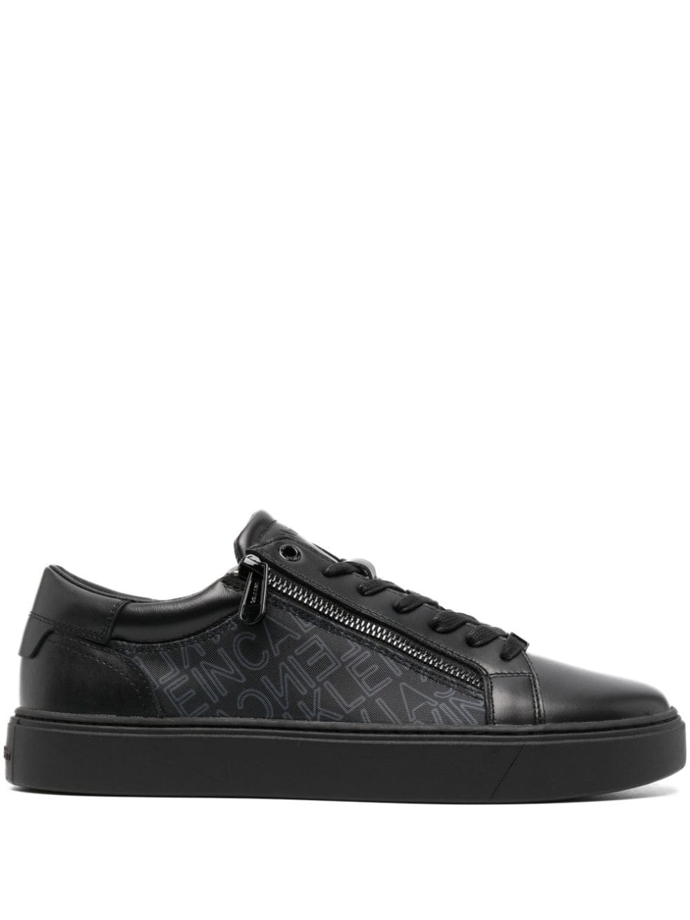 Calvin Klein monogram-print low-top sneakers - Black von Calvin Klein