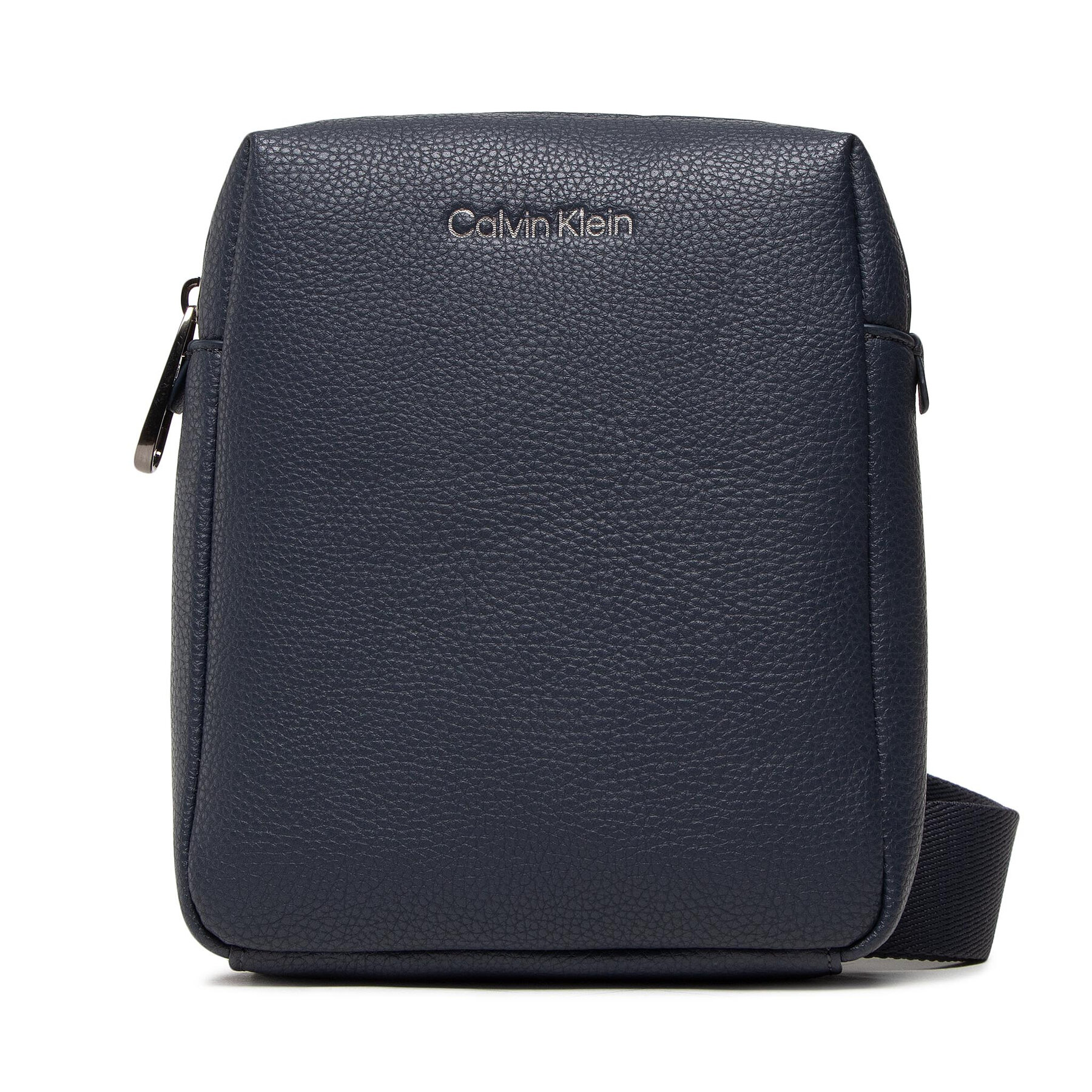 Umhängetasche Calvin Klein Ck Must Reporter S K50K508695 Dunkelblau Umhängetasche Calvin Klein Ck Must Reporter S K50K508695 Dunkelblau von Calvin Klein