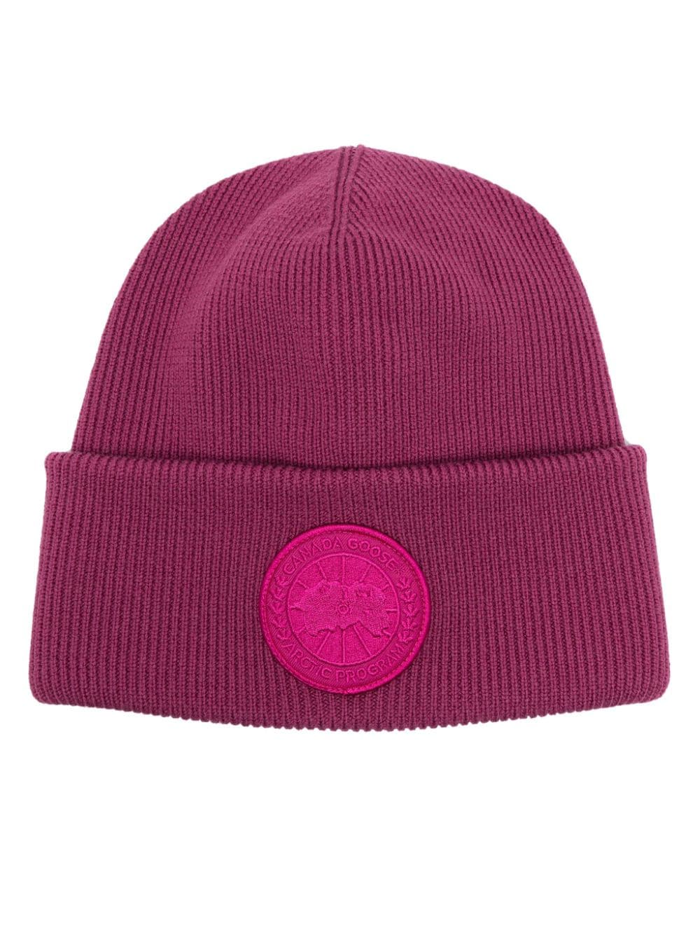 Canada Goose logo-patch ribbed-knit beanie - Purple von Canada Goose