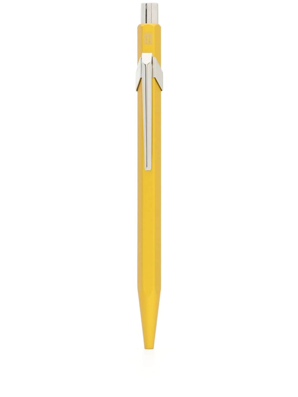 Caran d'Ache logo-engraved ballpoint pen - Yellow von Caran d'Ache