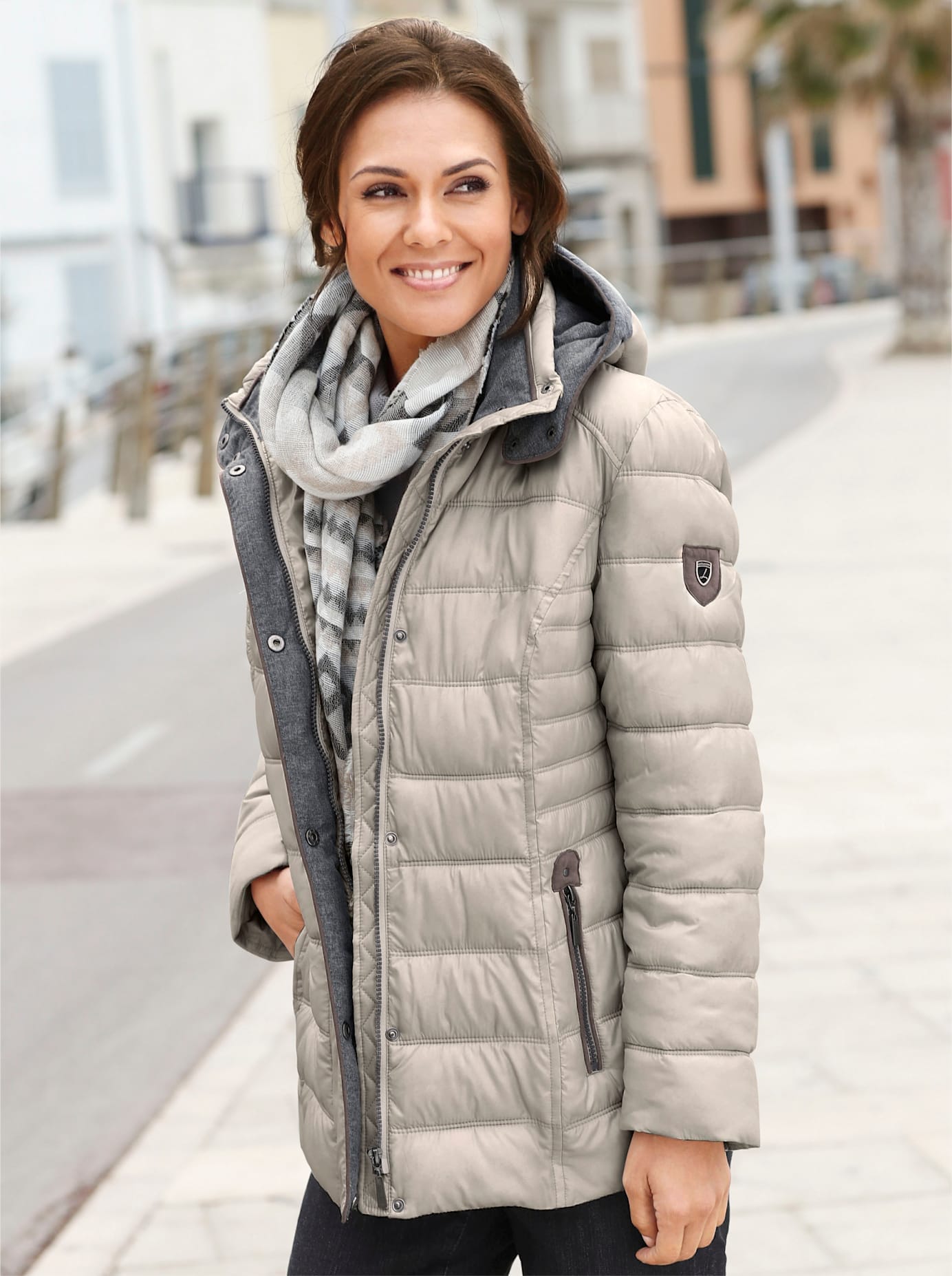 Casual Looks Steppjacke, mit Kapuze von Casual Looks