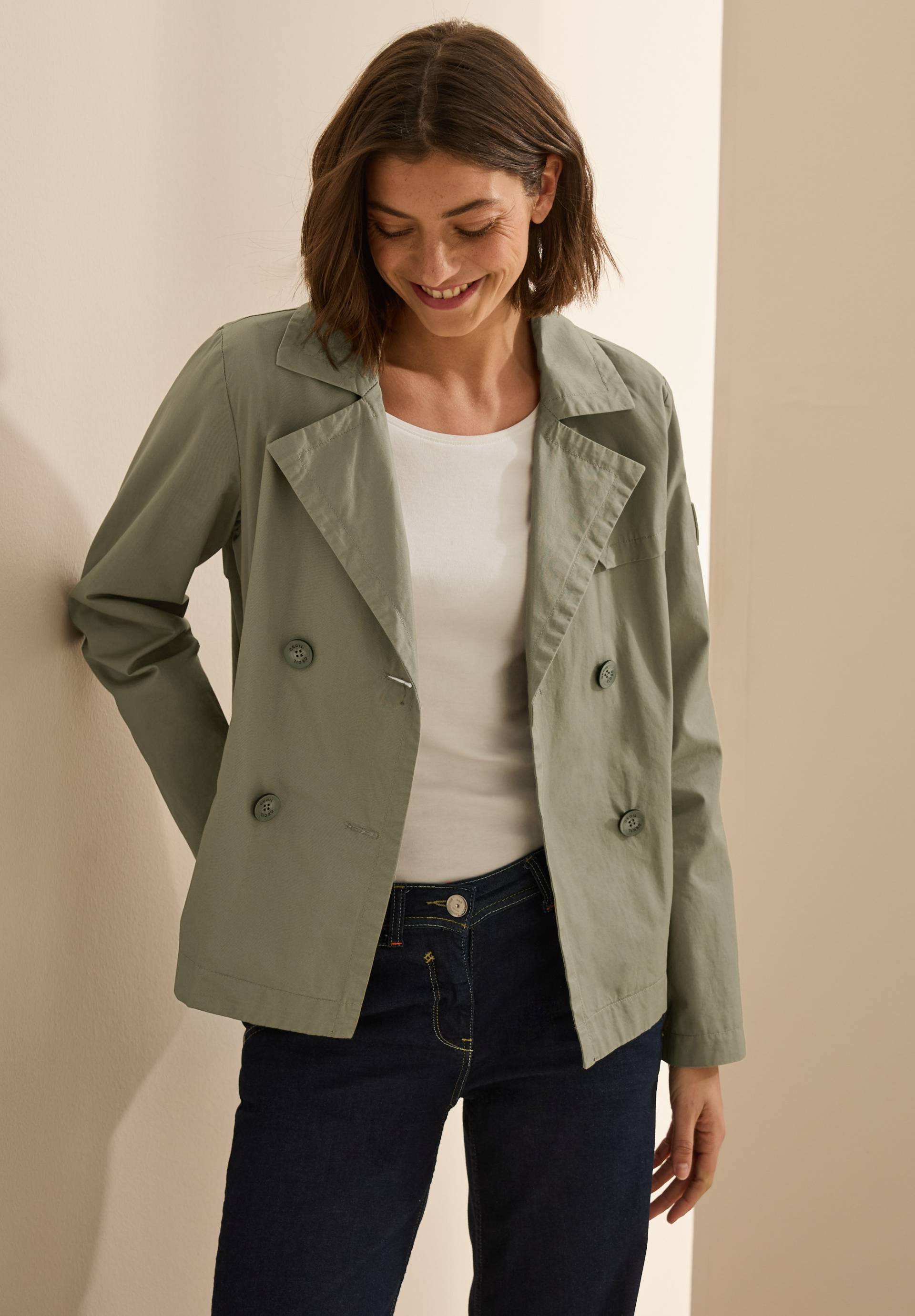 Cecil Kurzjacke, mit Logo Stickerei am Ärmel Cecil Kurzjacke, mit Logo Stickerei am Ärmel von Cecil