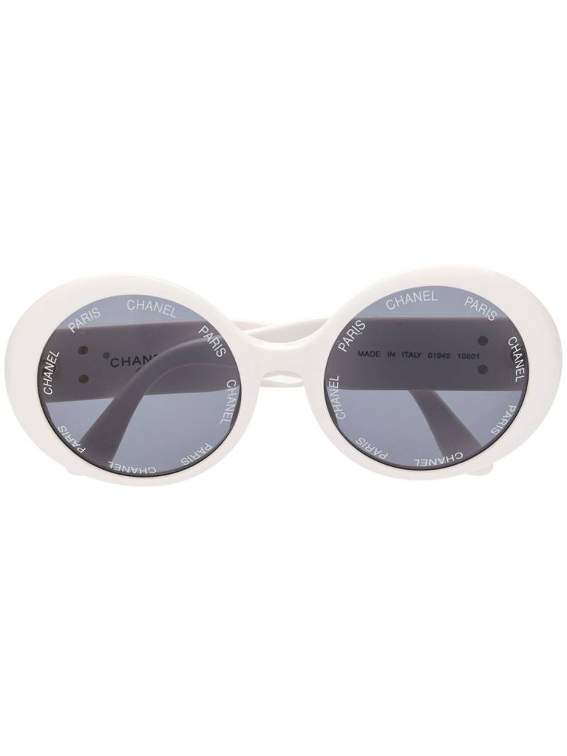 CHANEL Pre-Owned 1990s CC logo round sunglasses - White von CHANEL Pre-Owned