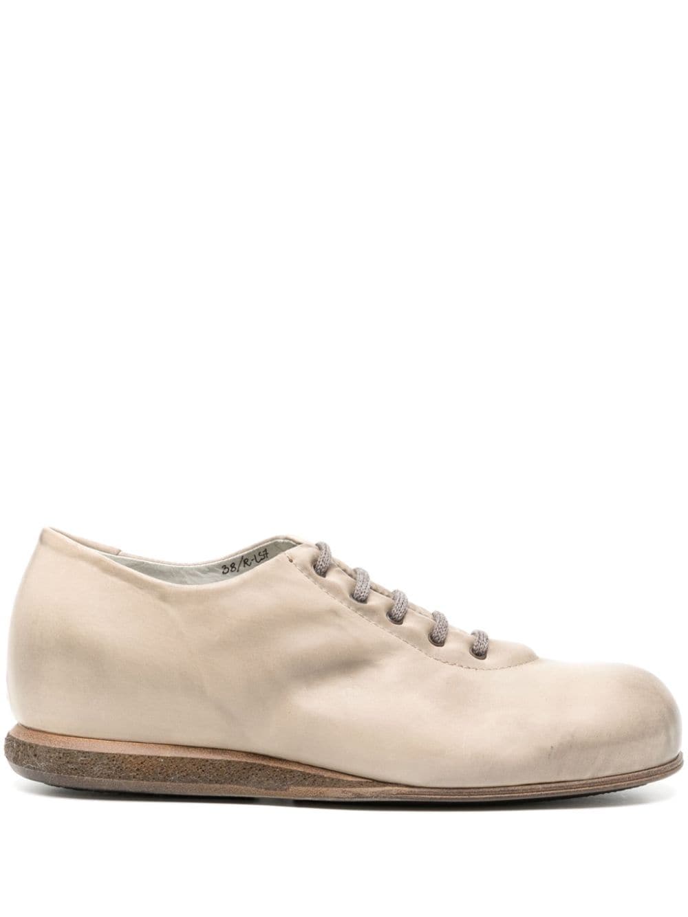 Cherevichkiotvichki lace-up calf leather shoes - Neutrals von Cherevichkiotvichki