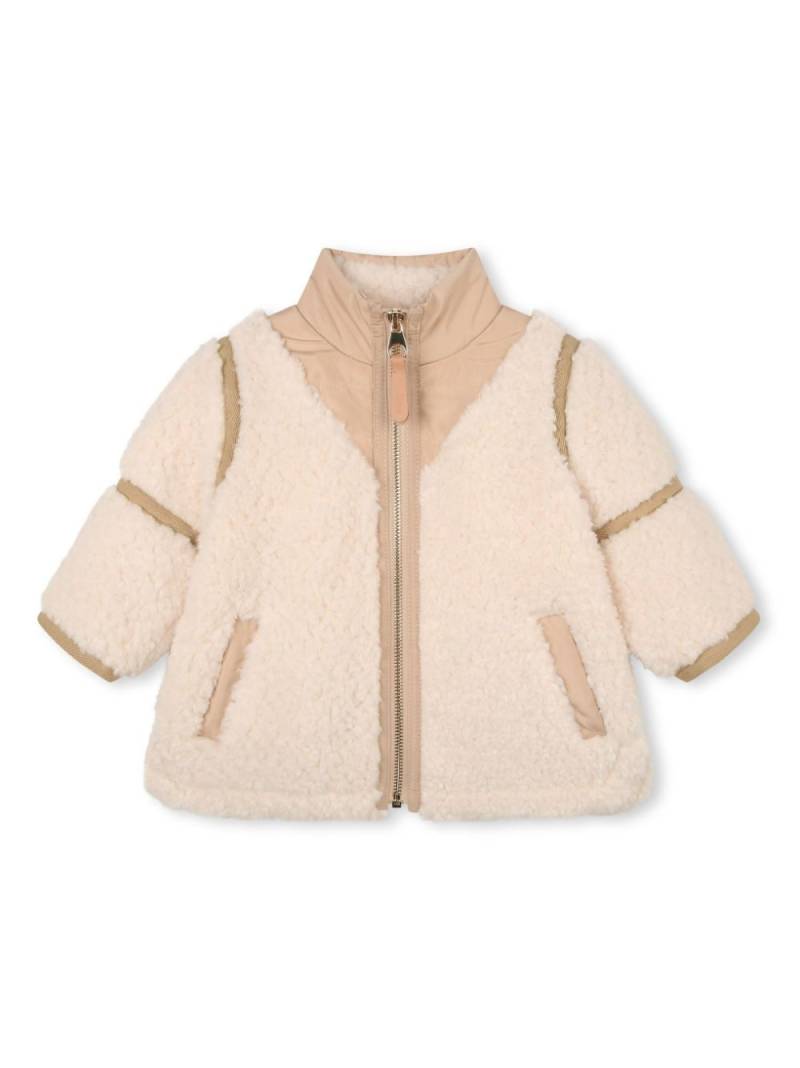 Chloé Kids high-neck faux-fur coat - Neutrals von Chloé Kids