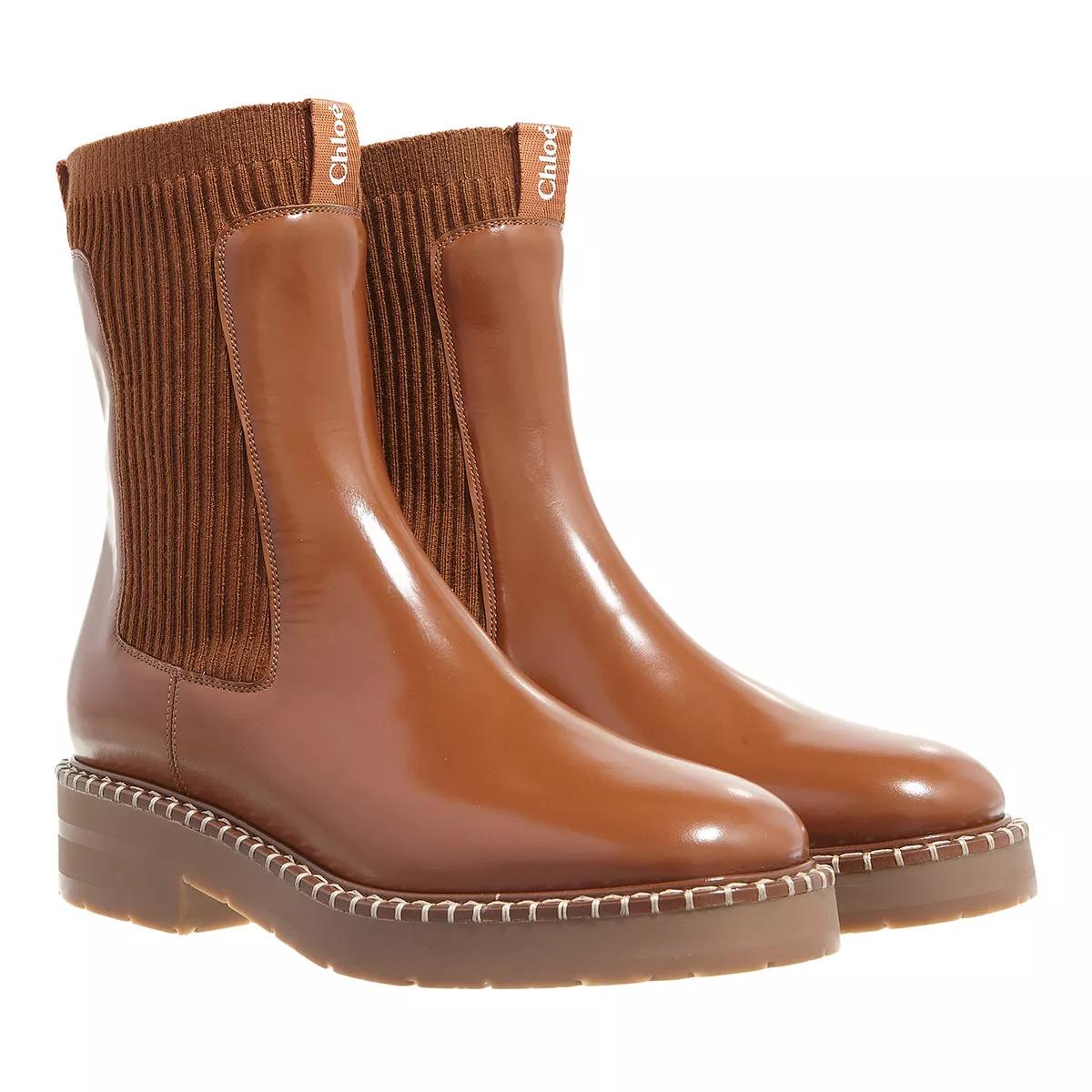 Chloé Boots & Stiefeletten - Noua Shiny Leather Ankle Boots - Gr. 36 (EU) - in Braun - für Damen von Chloé