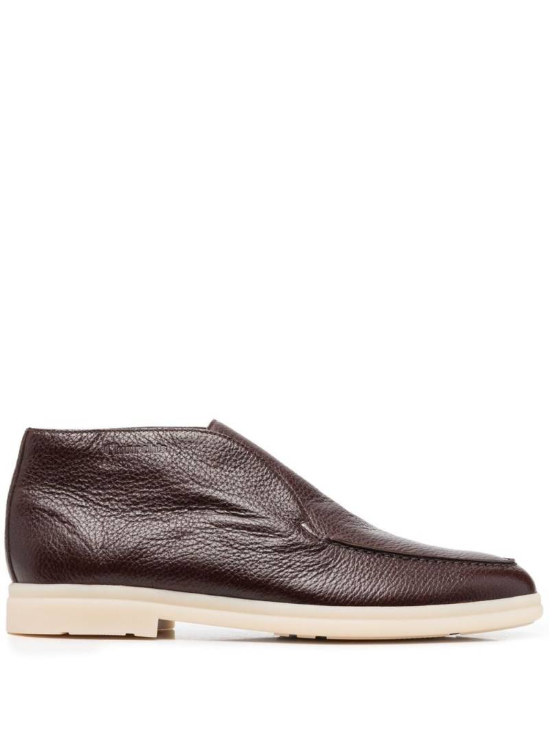 Church's slip-on pebble-leather boots - Brown von Church's