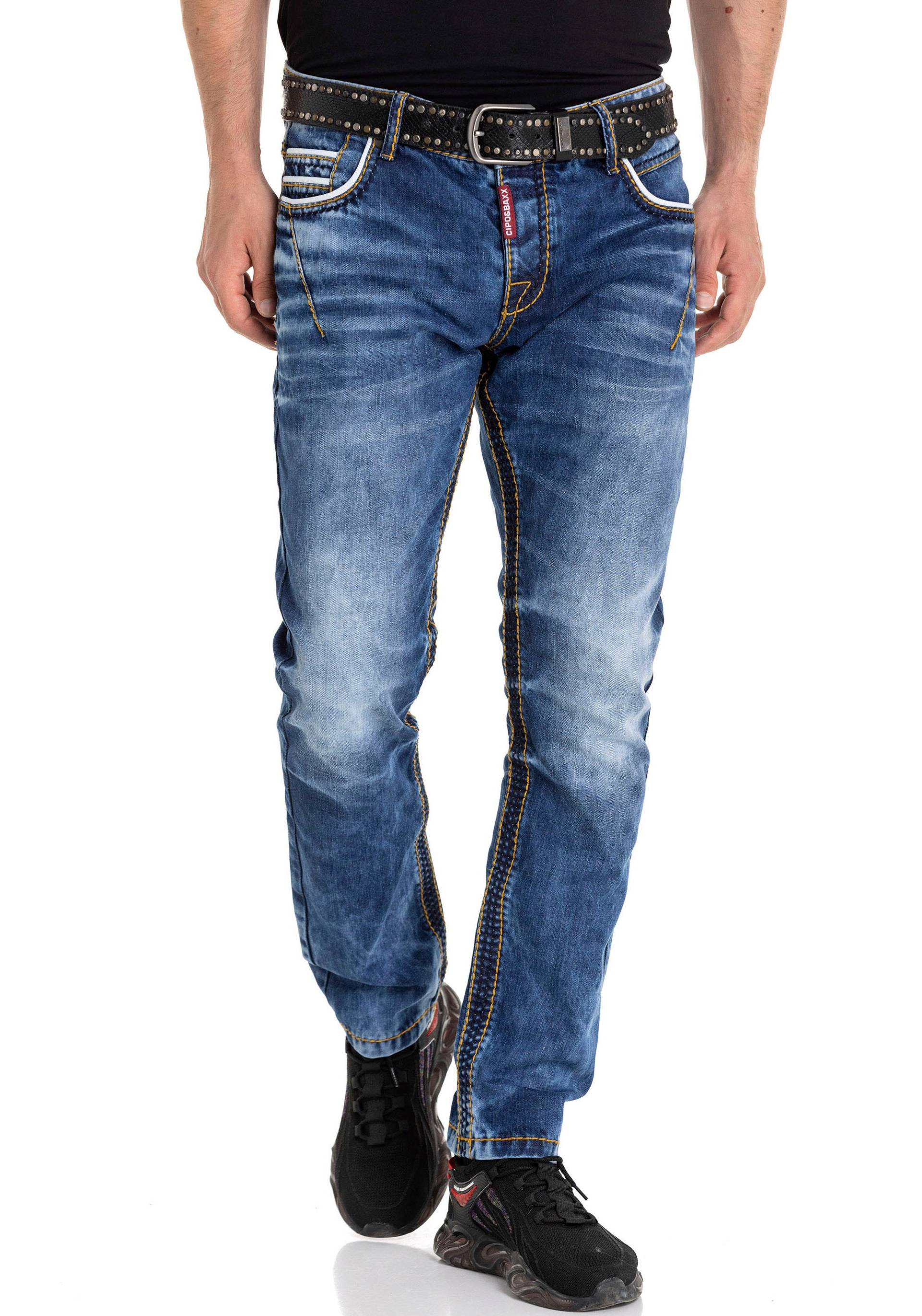 Cipo & Baxx Gerade Jeans »Regular«, mit auffälligen Kontrastnähten von Cipo & Baxx