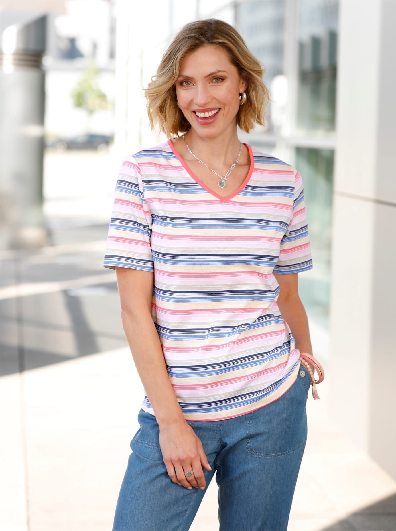 Classic Basics V-Shirt »Shirt«, (1 tlg.) Classic Basics V-Shirt »Shirt«, (1 tlg.) von Classic Basics