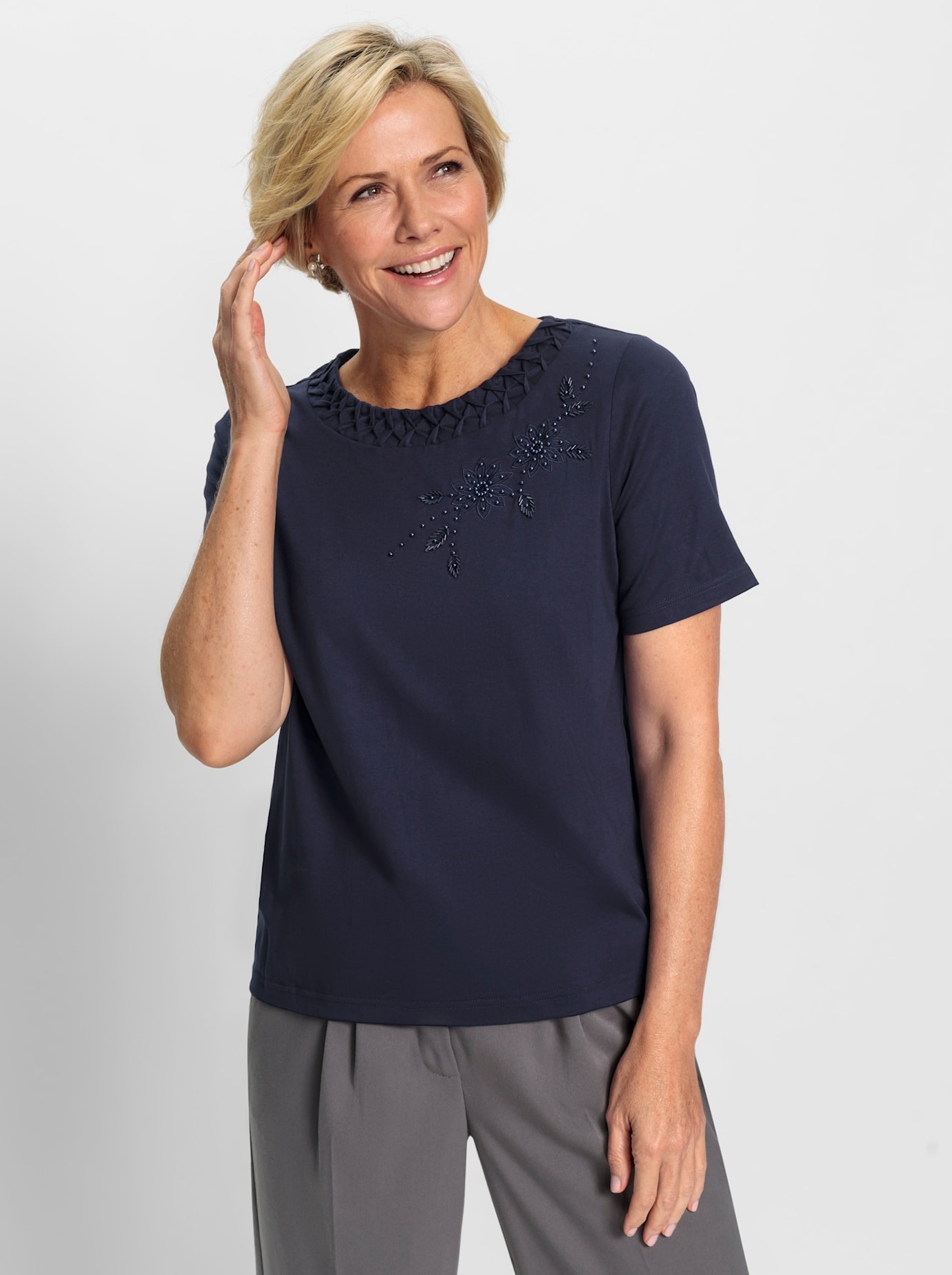 Classic Kurzarmshirt »Shirt«, (1 tlg.) Classic Kurzarmshirt »Shirt«, (1 tlg.) von Classic
