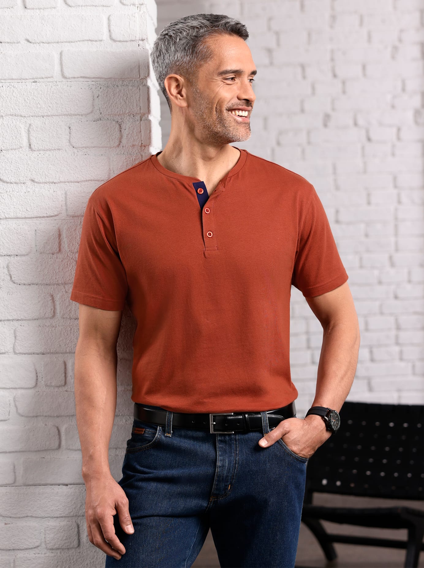 Classic Rundhalsshirt »Rundhals-Shirt«, (1 tlg.) Classic Rundhalsshirt »Rundhals-Shirt«, (1 tlg.) von Classic