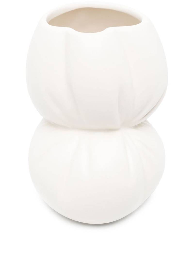 Completedworks Squeezed tall ceramic vase - White von Completedworks