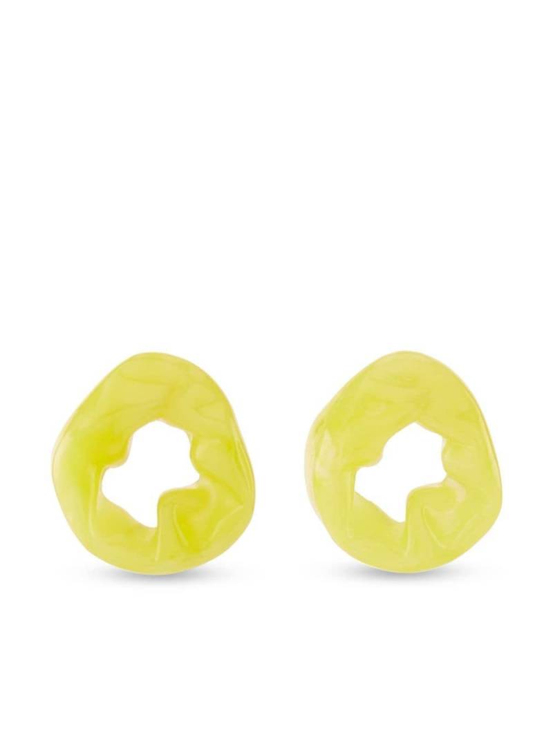 Completedworks Scrunch stud earrings - Yellow von Completedworks