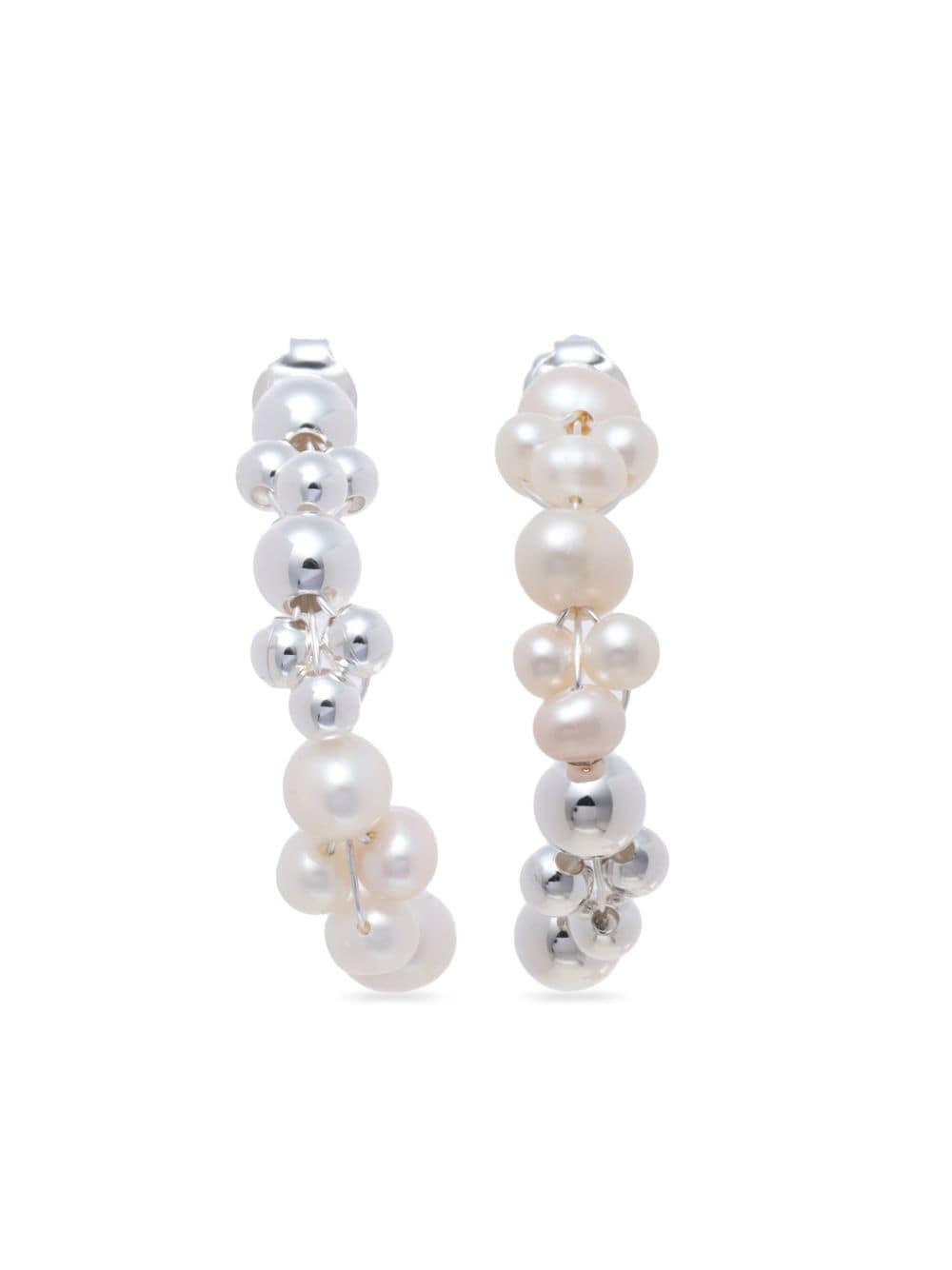 Completedworks pearl-embellished drop earrings - Silver von Completedworks