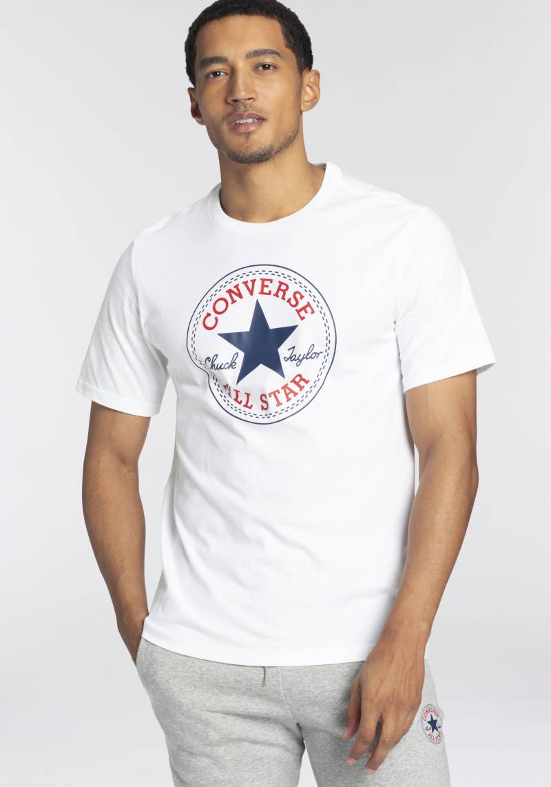 Converse T-Shirt »CONVERSE GO-TO ALL STAR PATCH STANDARD-FIT T-SHIRT«, (1 tlg.), Unisex von Converse