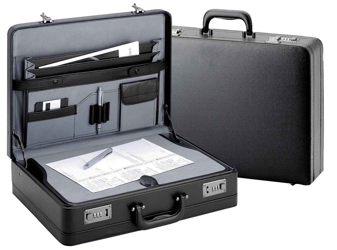 Tradition Business Aktenkoffer aus PU-Leder in schwarz Tradition Business Aktenkoffer aus PU-Leder in schwarz von D&N