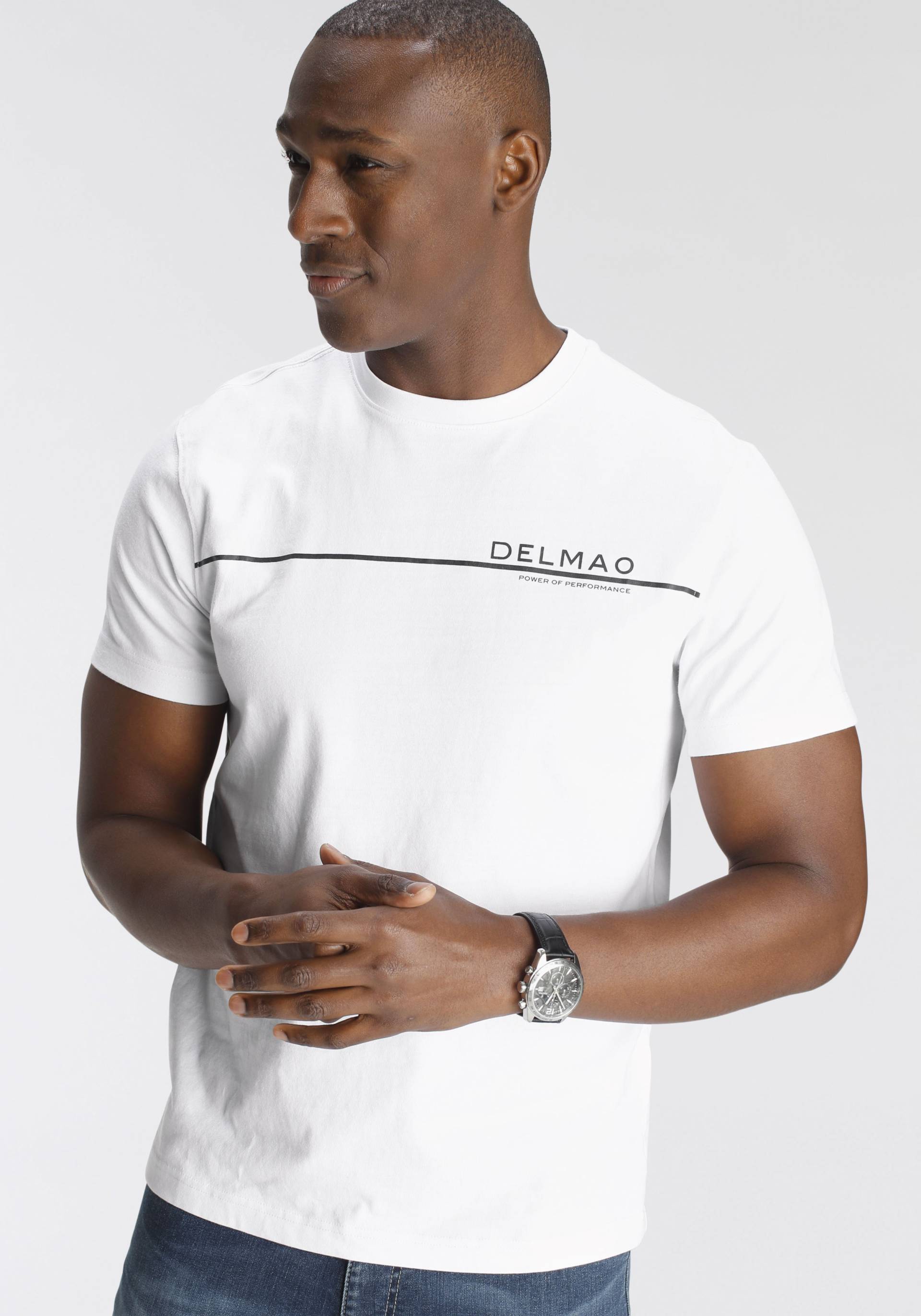 DELMAO T-Shirt von DELMAO