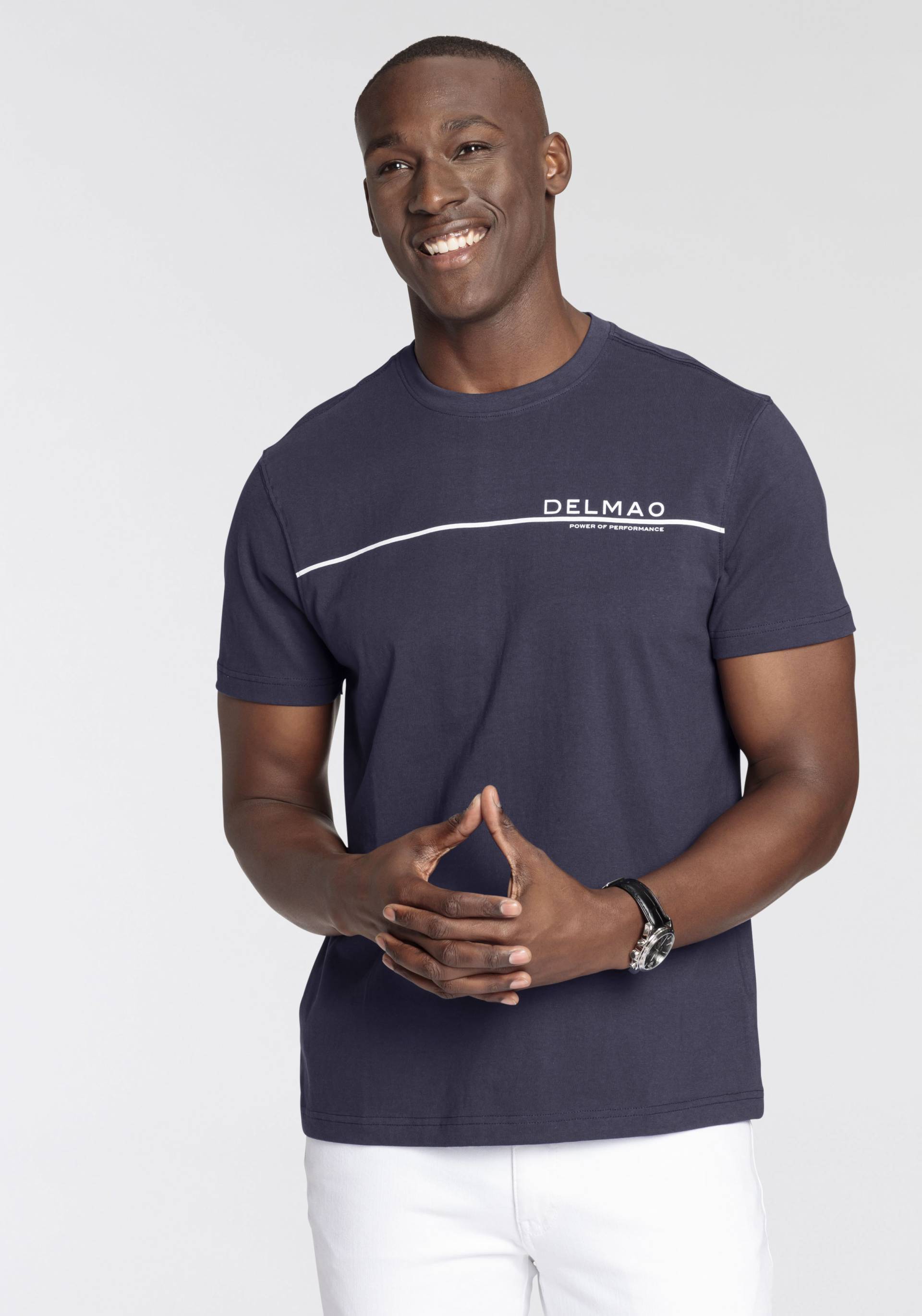 DELMAO T-Shirt von DELMAO