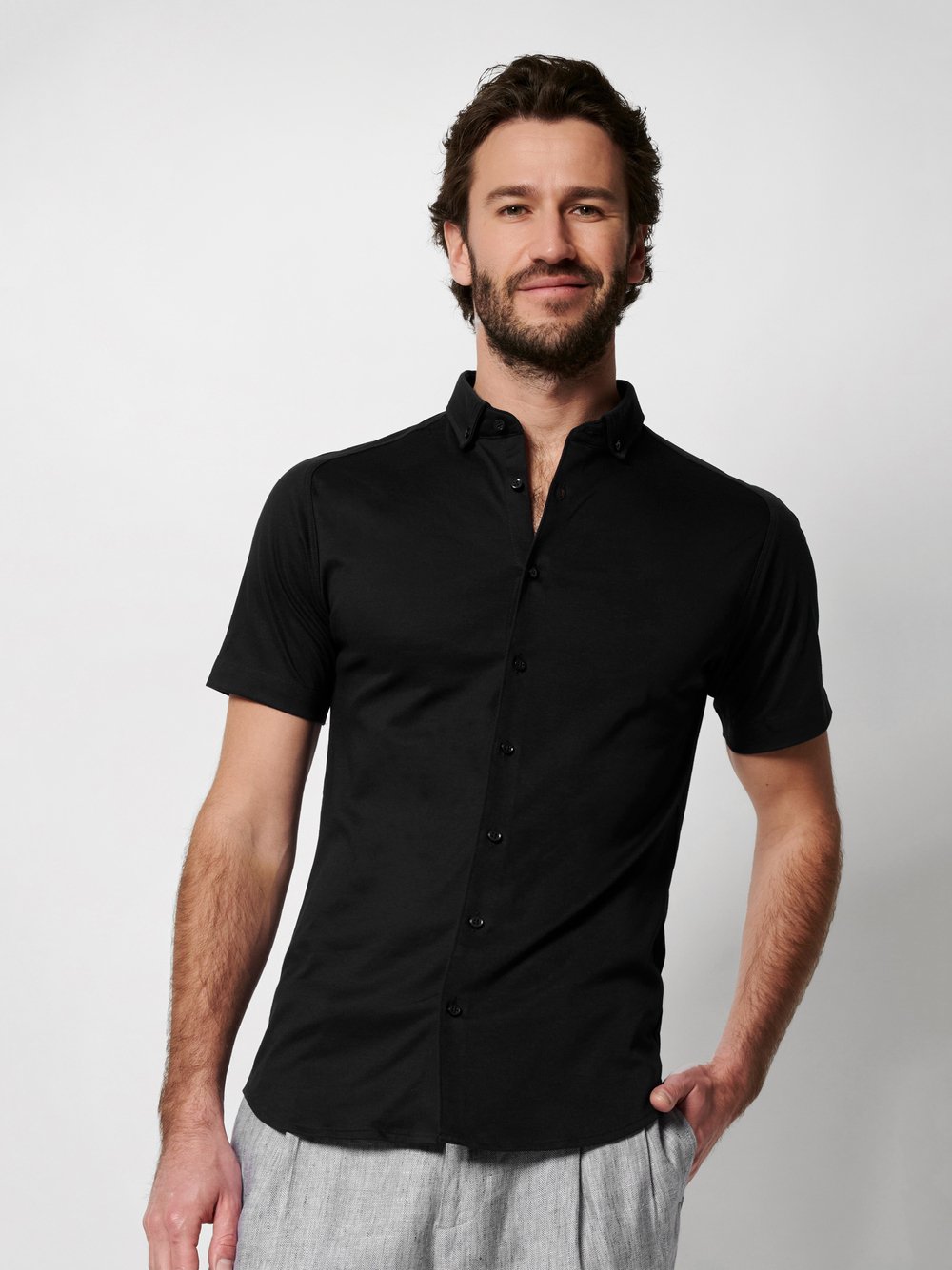 DESOTO Kurzarmhemd »Casual Modern BD 1/2«, Mit Rundhalsausschnitt von DESOTO