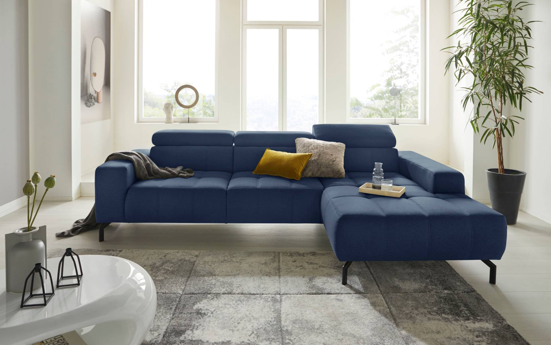 DOMO collection Ecksofa »Cunelli tolle Sitznähte als Designelement, fester Sitzkomfort, L-Form«, wahlweise mit 6-fach verstellbarer Kopfteilverstellung, bodenfrei DOMO collection Ecksofa »Cunelli tolle Sitznähte als Designelement, fester Sitzkomfort, L-Form«, wahlweise mit 6-fach verstellbarer Kopfteilverstellung, bodenfrei von DOMO collection